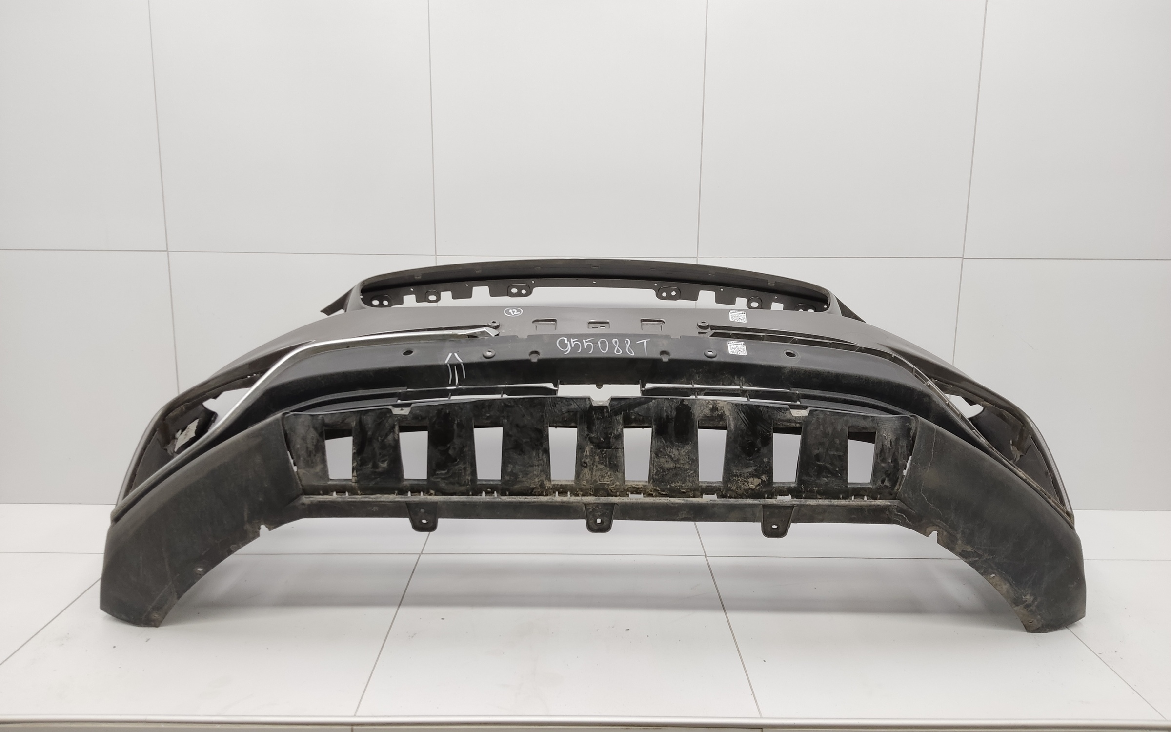 Бампер передний Geely Atlas Pro