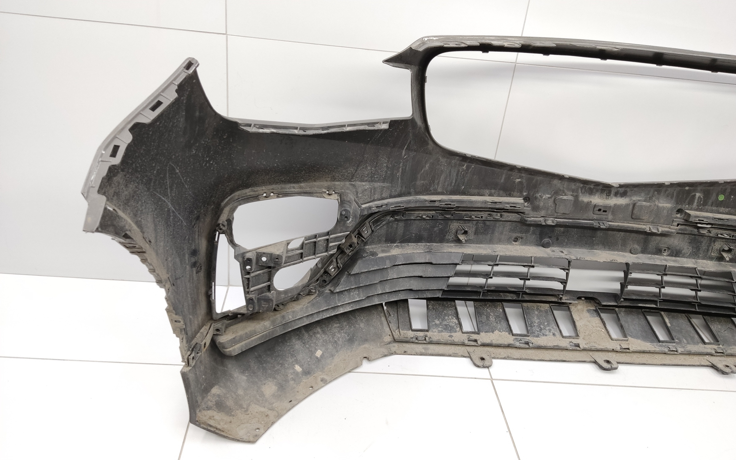 Бампер передний Geely Atlas Pro