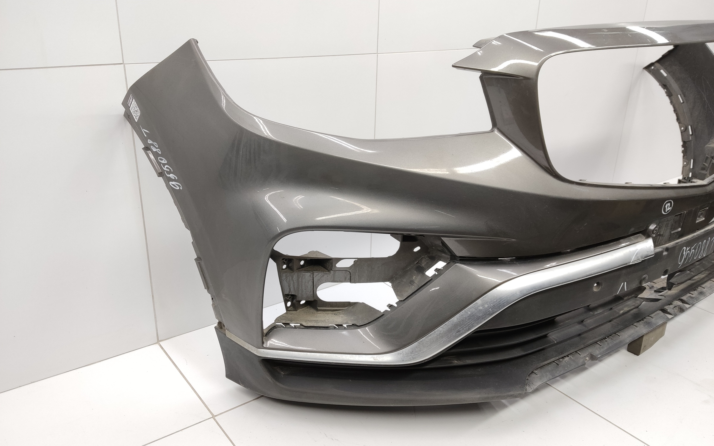 Бампер передний Geely Atlas Pro