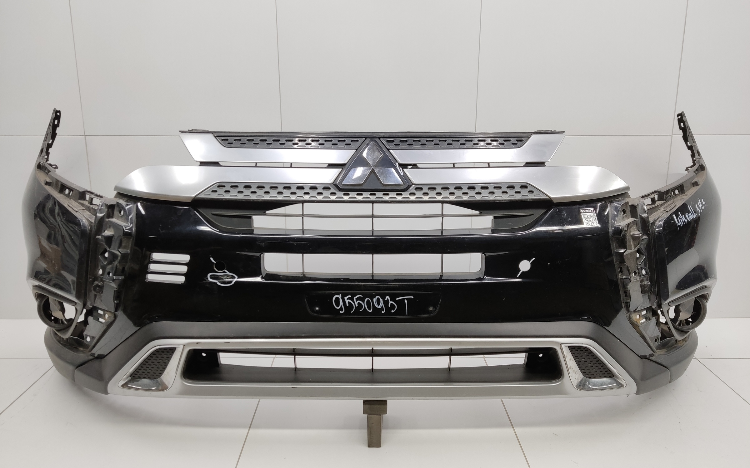 Бампер передний Mitsubishi Outlander 3 Restail 3