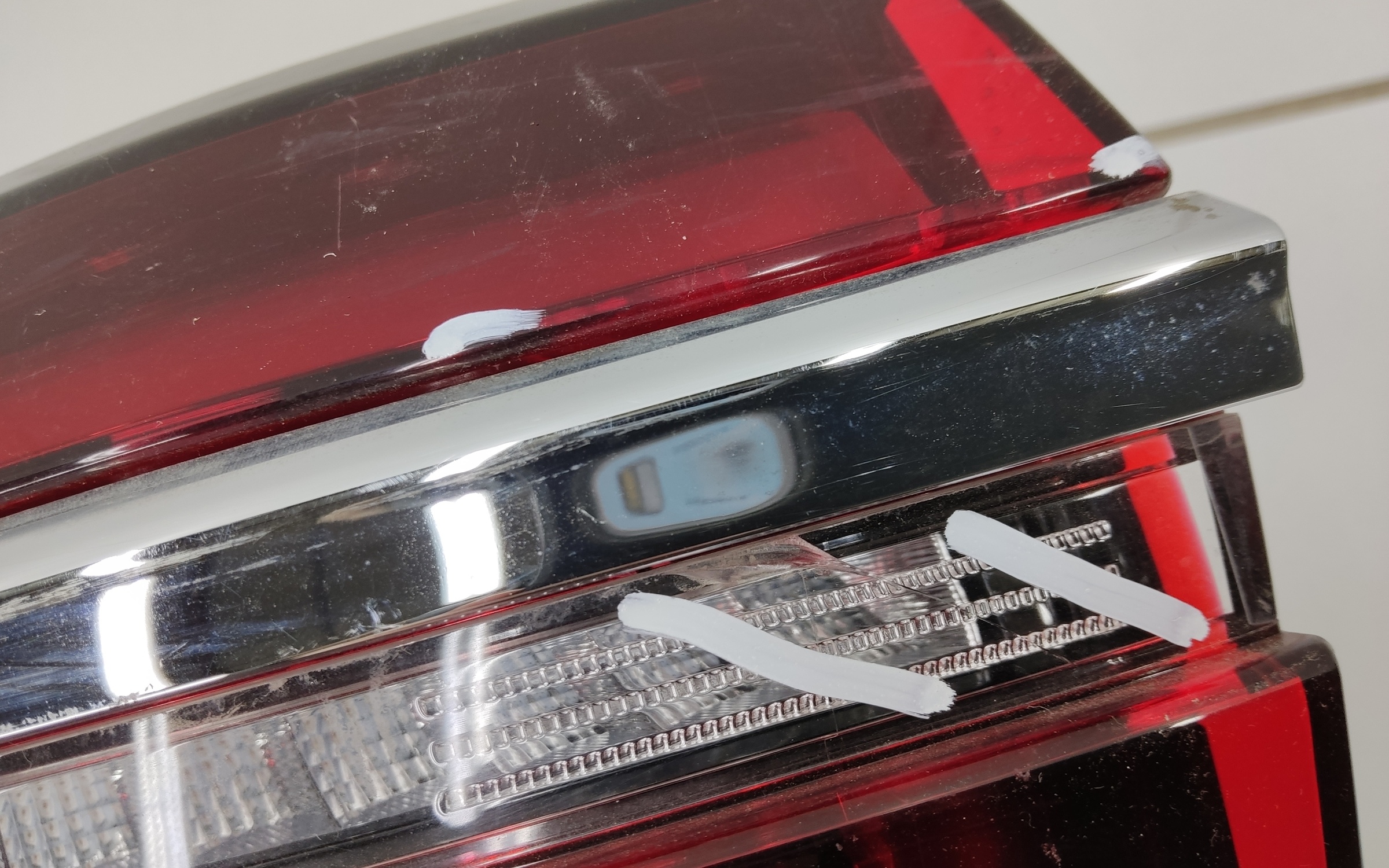 Фонарь задний левый наружный Geely Monjaro LED