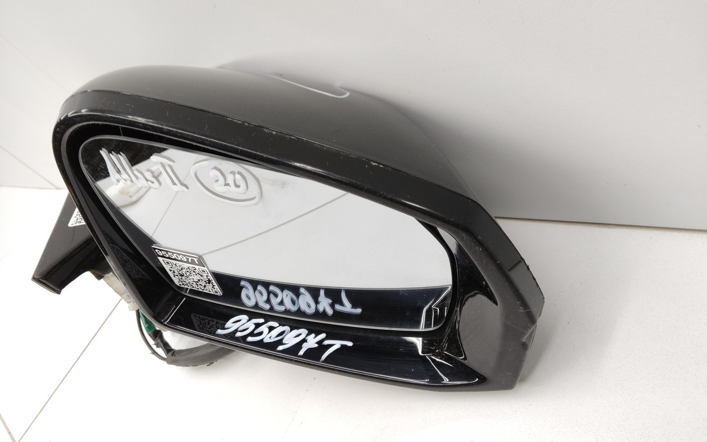 Зеркало правое Geely Atlas 2 10+1 контактов