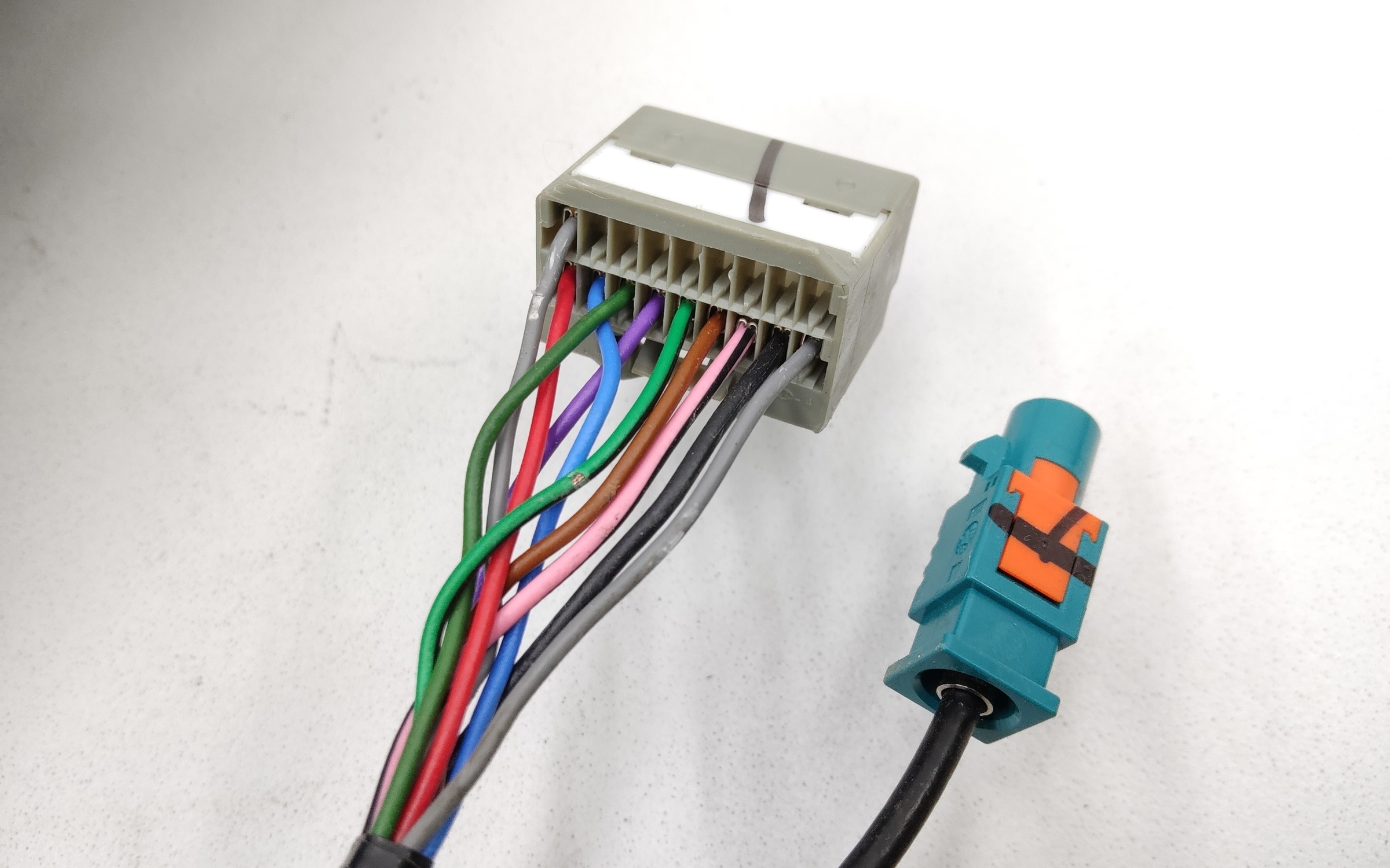 Зеркало правое Geely Atlas 2 10+1 контактов