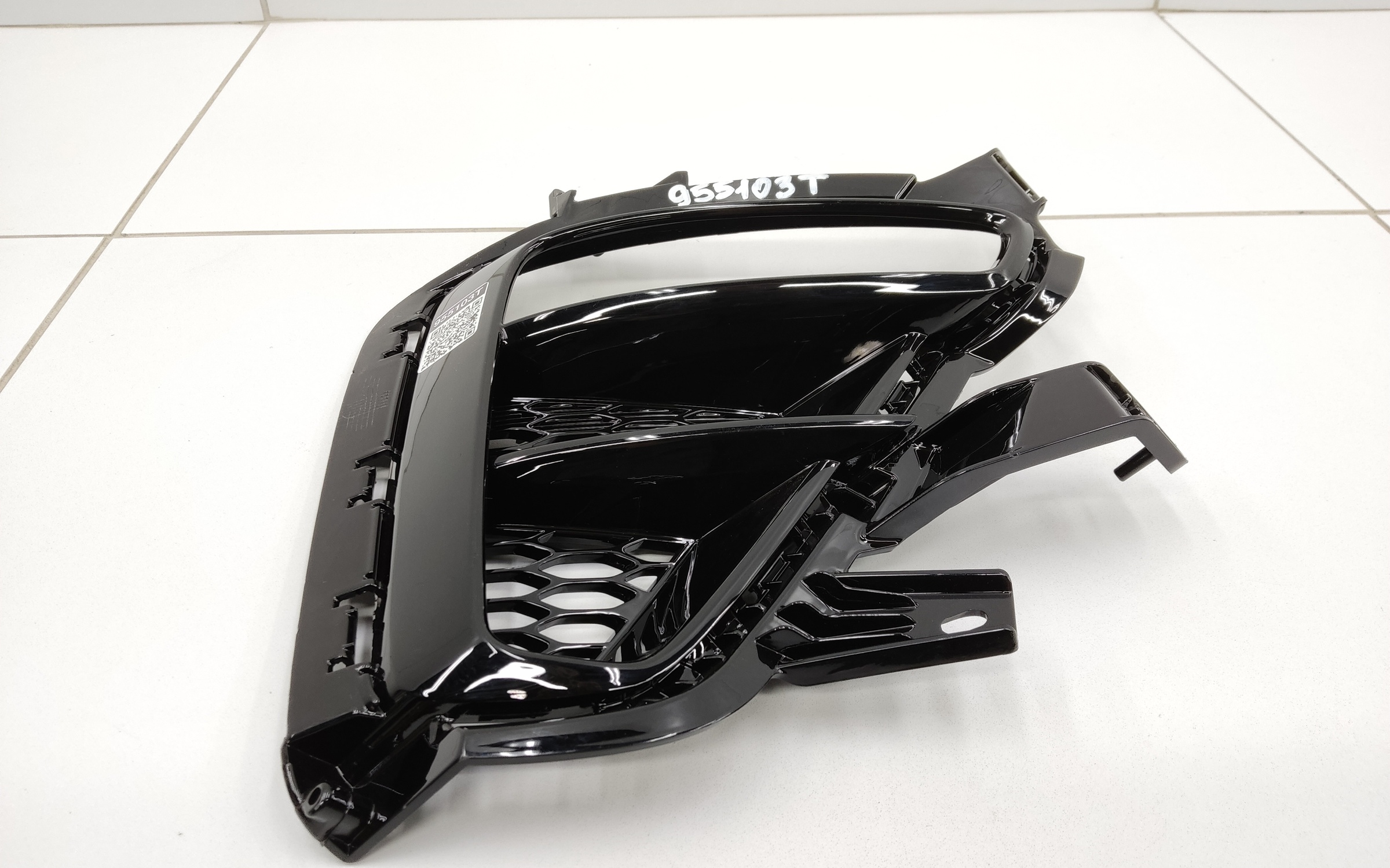 Рамка ПТФ передней правой Kia Ceed 3