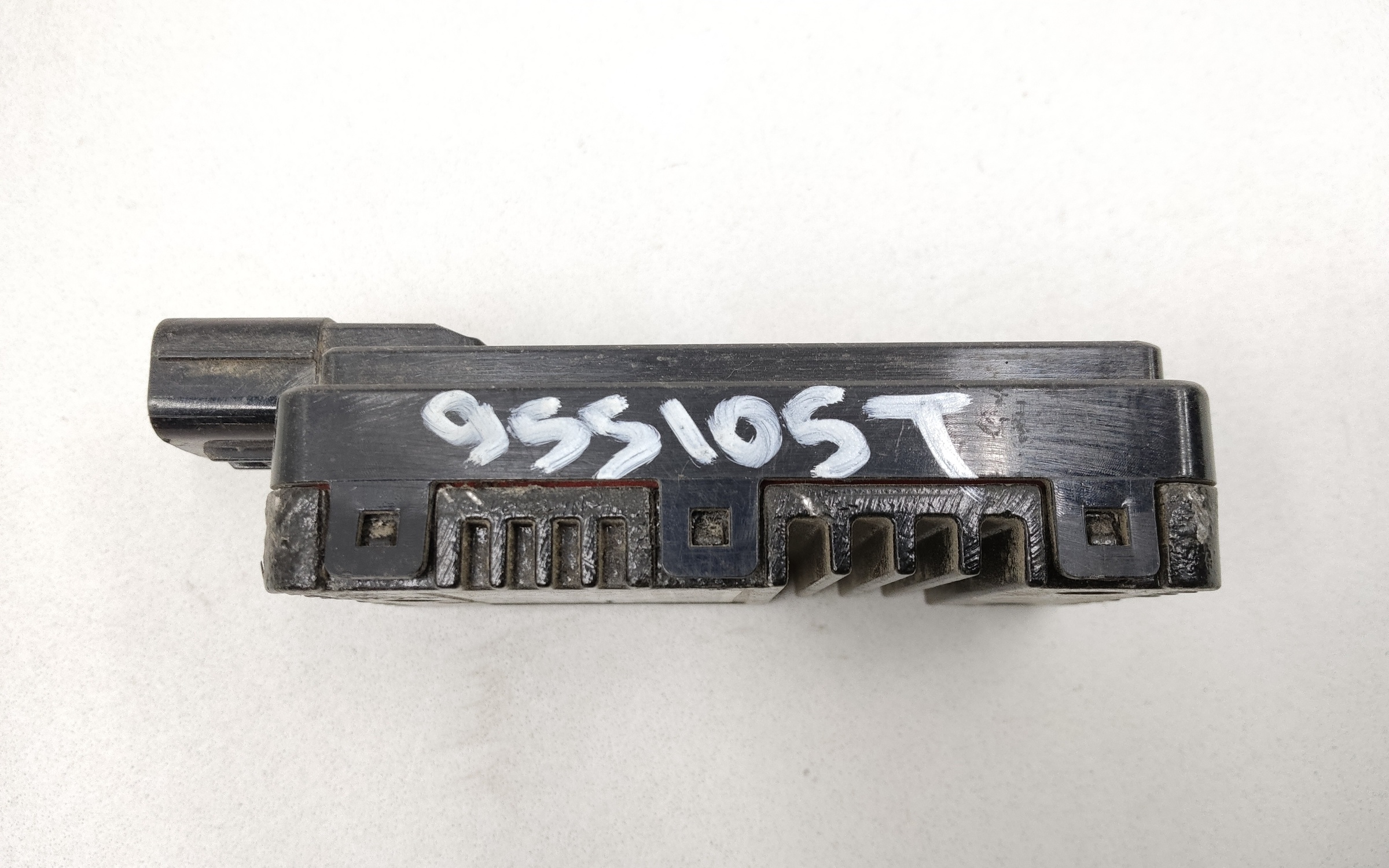 Датчик слепых зон правый Chery Tiggo 8 Pro