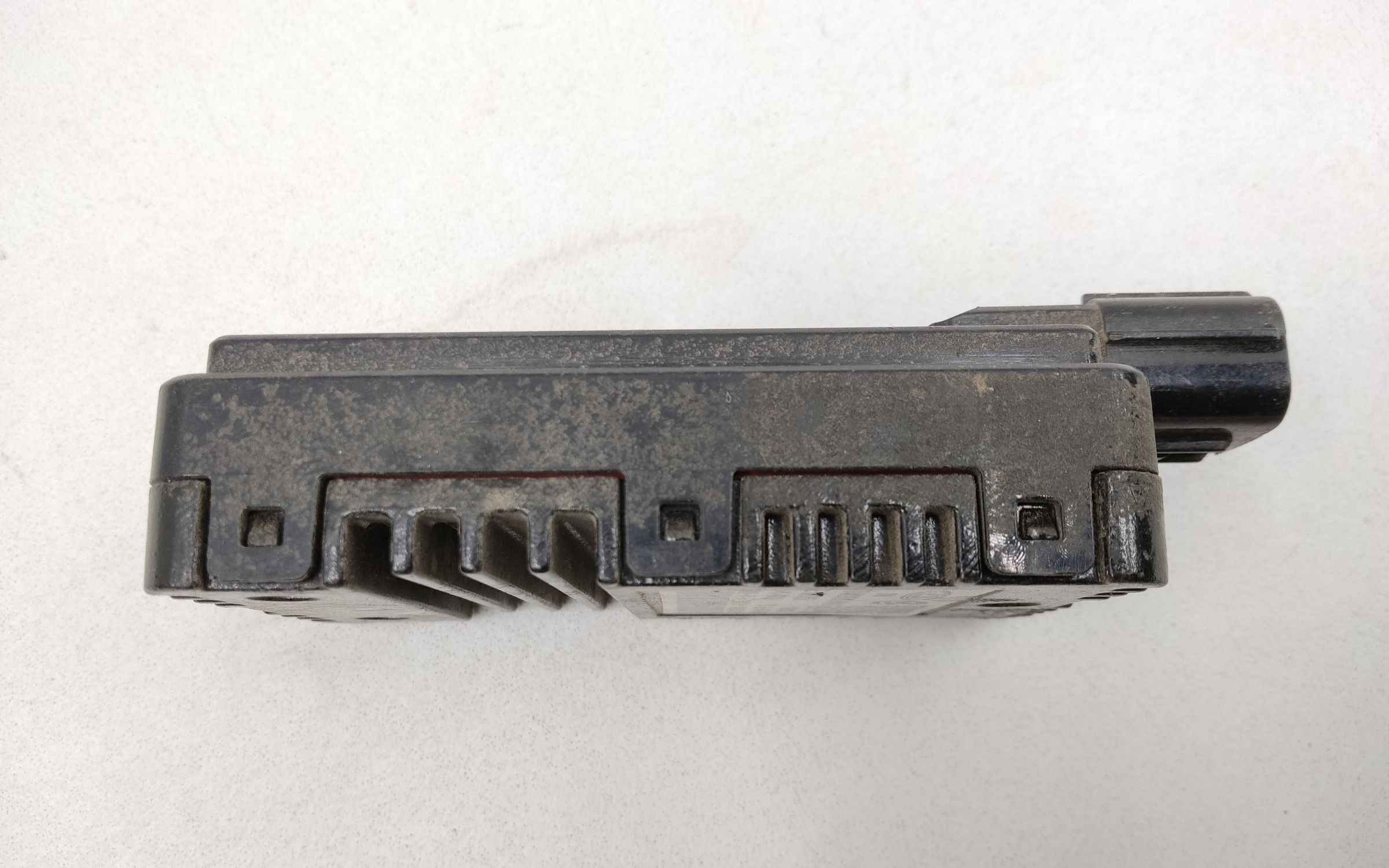 Датчик слепых зон правый Chery Tiggo 8 Pro