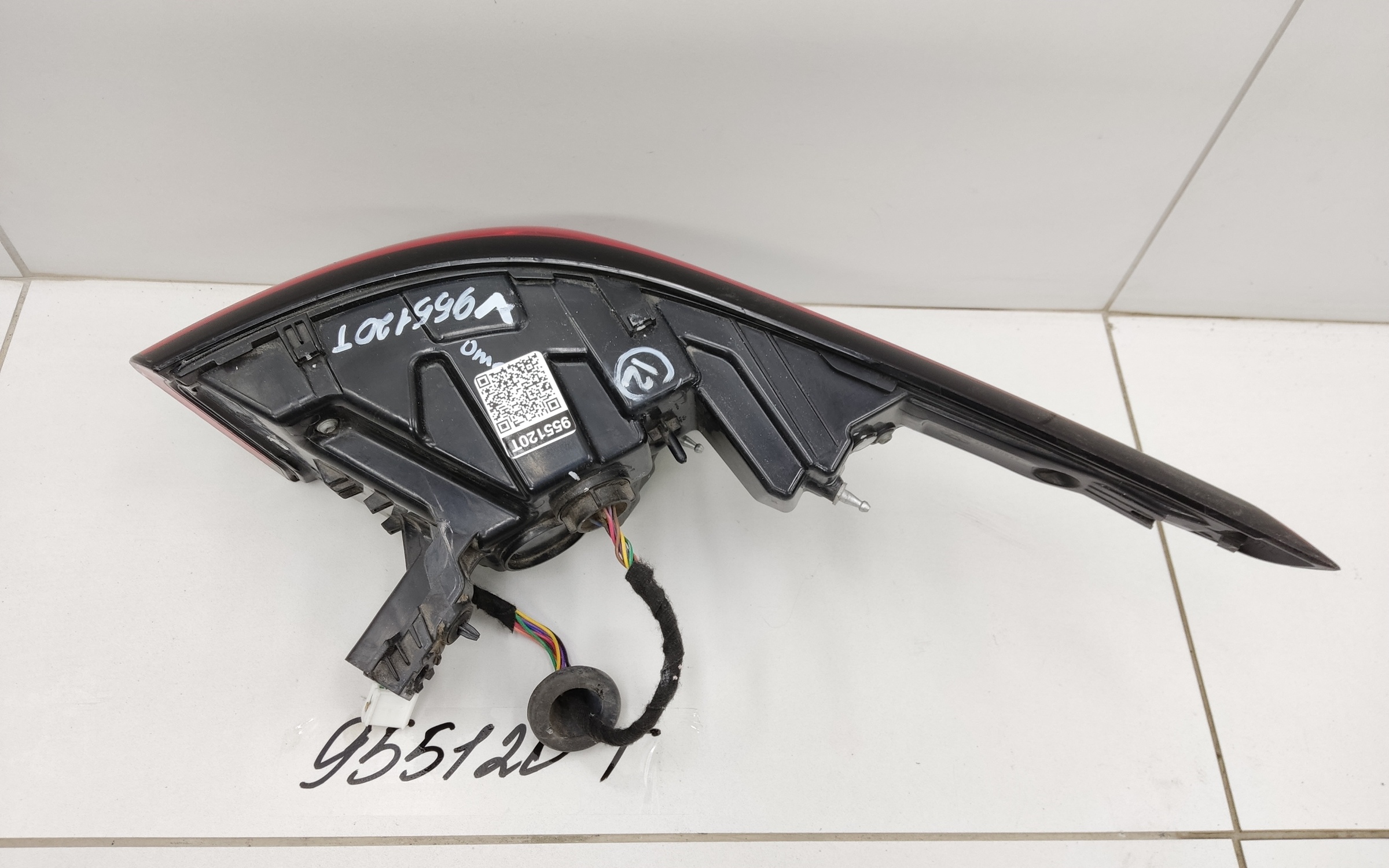 Фонарь задний левый наружный Omoda C5 LED