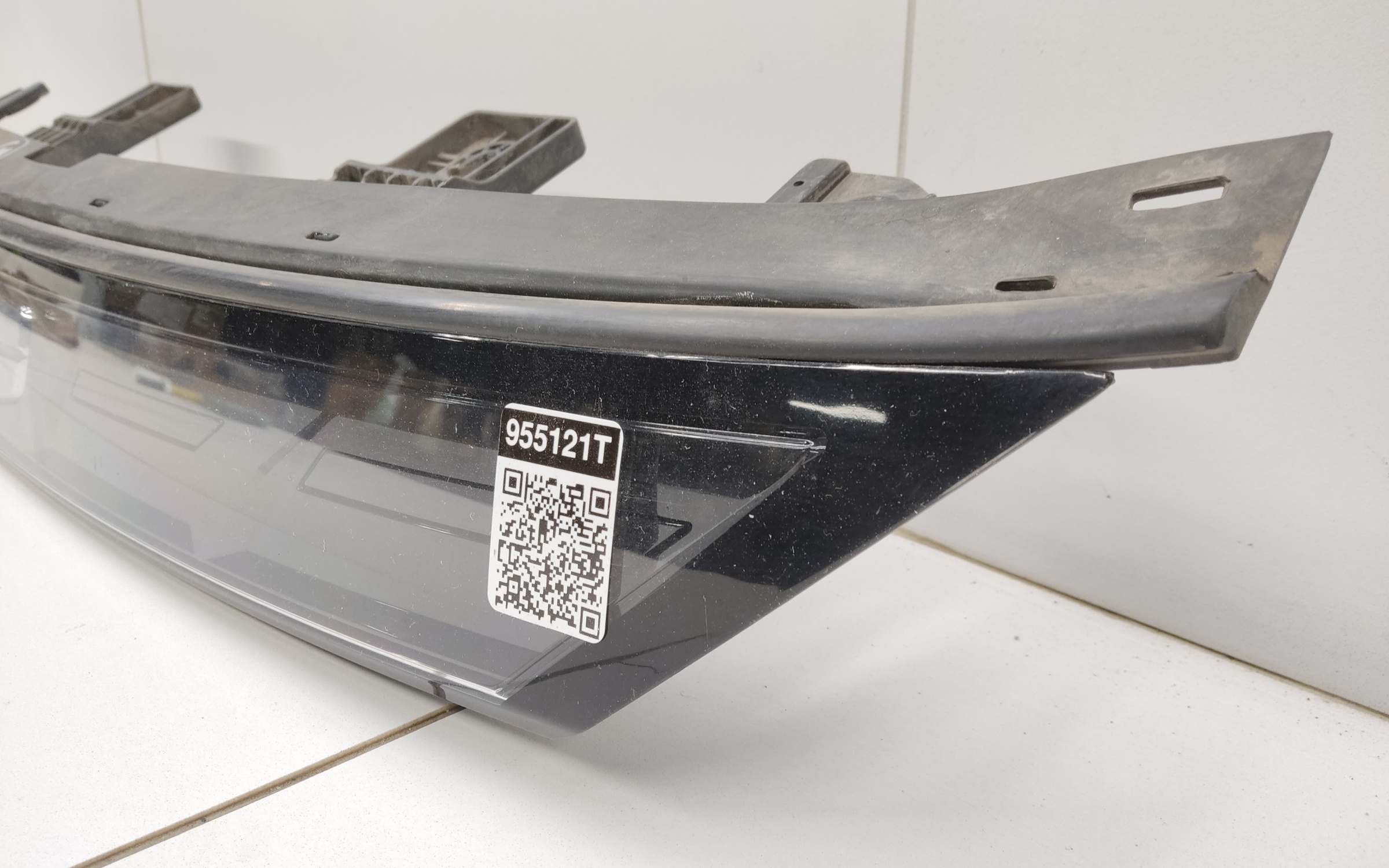 Фара ДХО центральная Geely Atlas 2