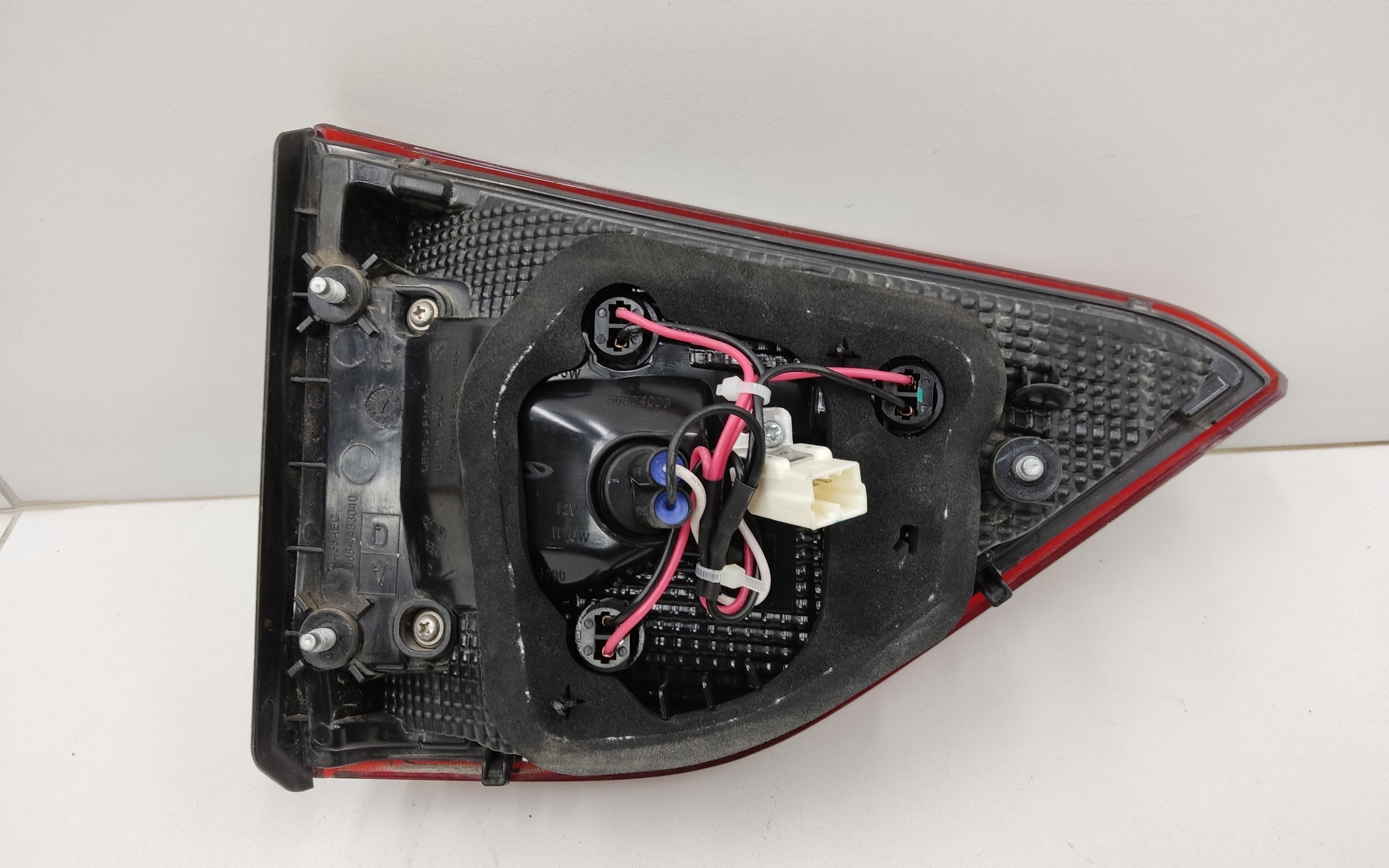 Фонарь задний правый внутренний Chery Tiggo 4 Pro