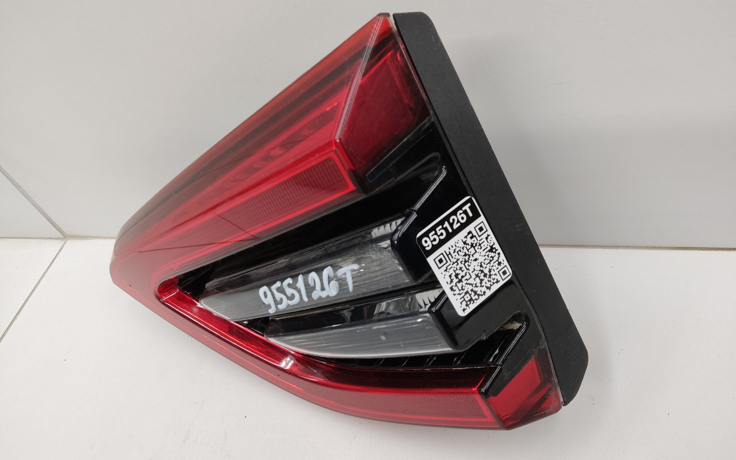 Фонарь задний правый внутренний Chery Tiggo 4 Pro