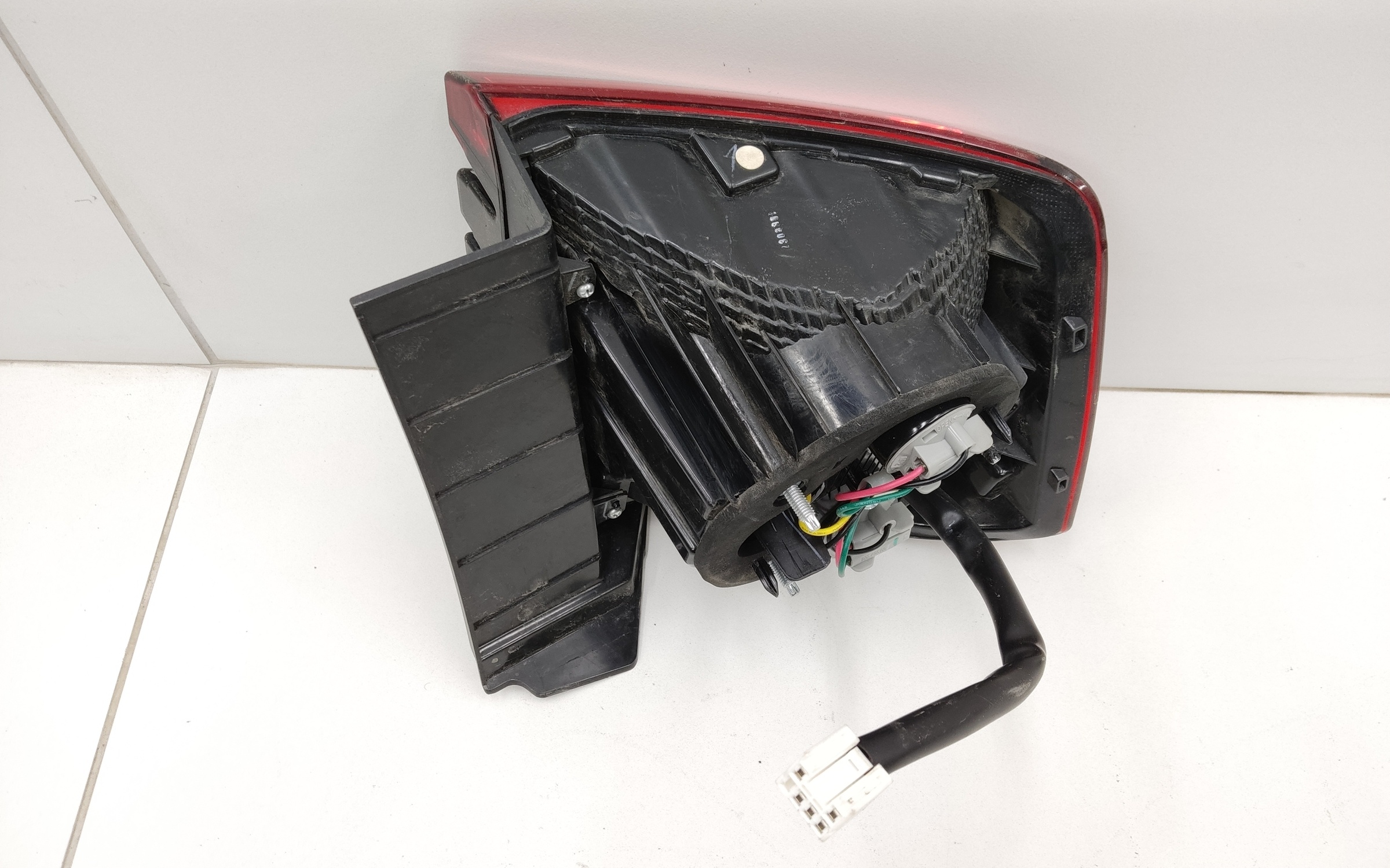 Фонарь задний правый наружный Chery Tiggo 4 Pro