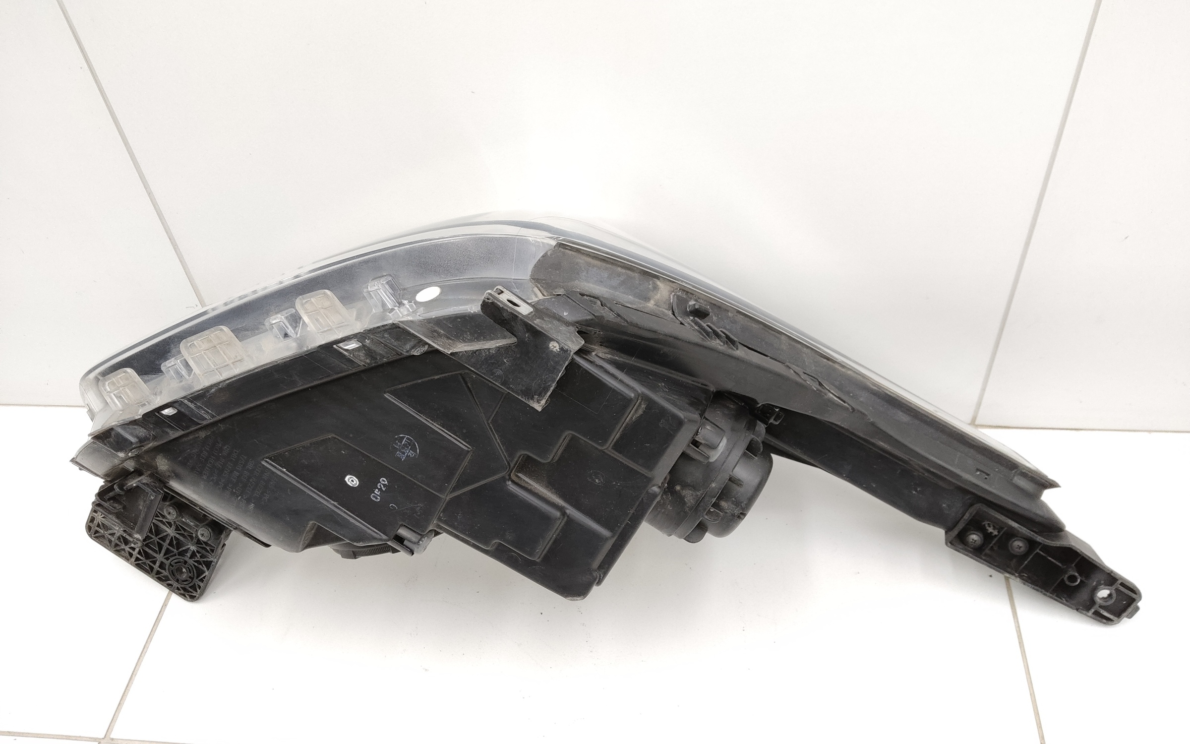 Фара передняя левая Hyundai Creta 1 галоген линза ДХО черная