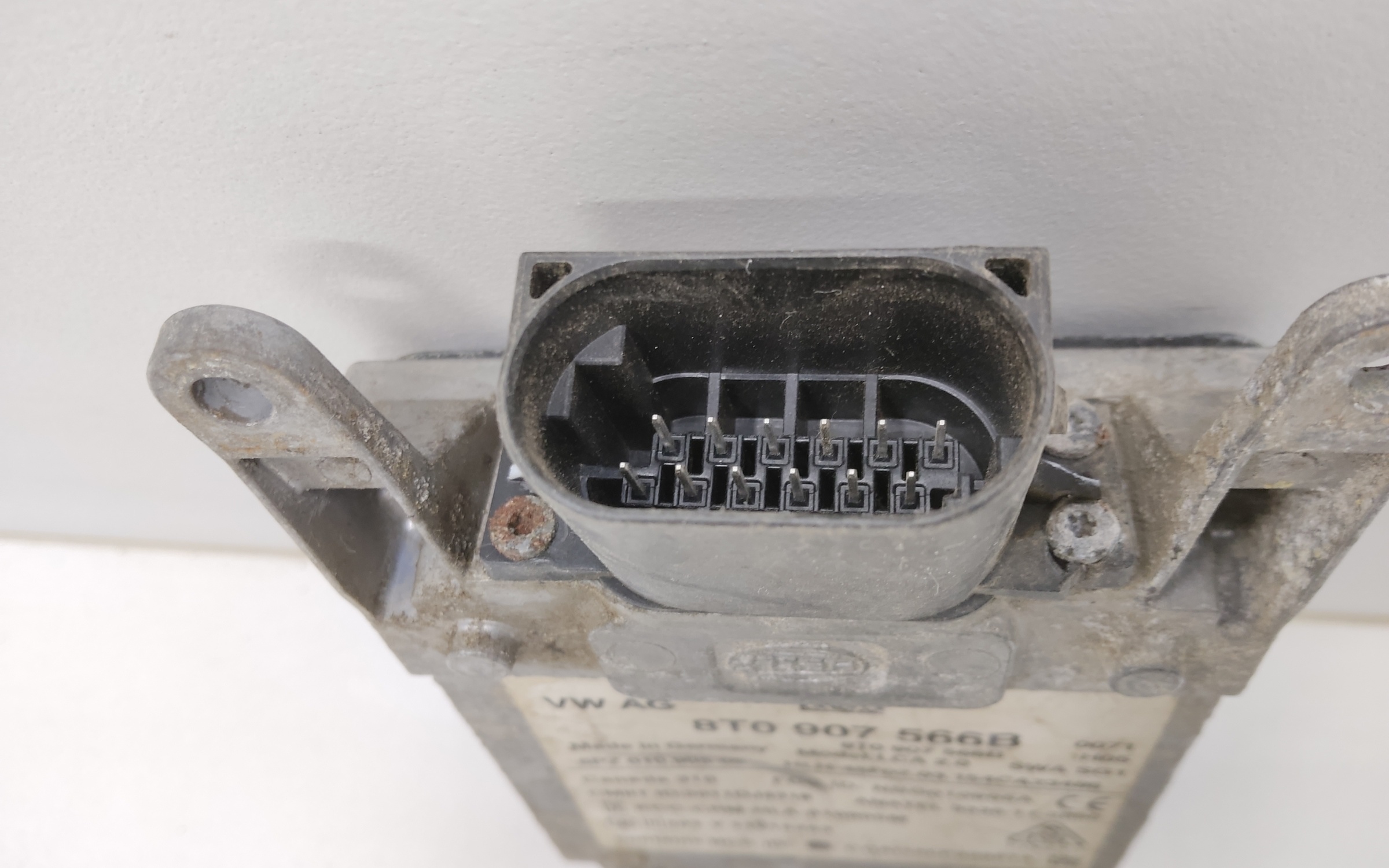 Датчик слепых зон Audi A4 B8 Restail