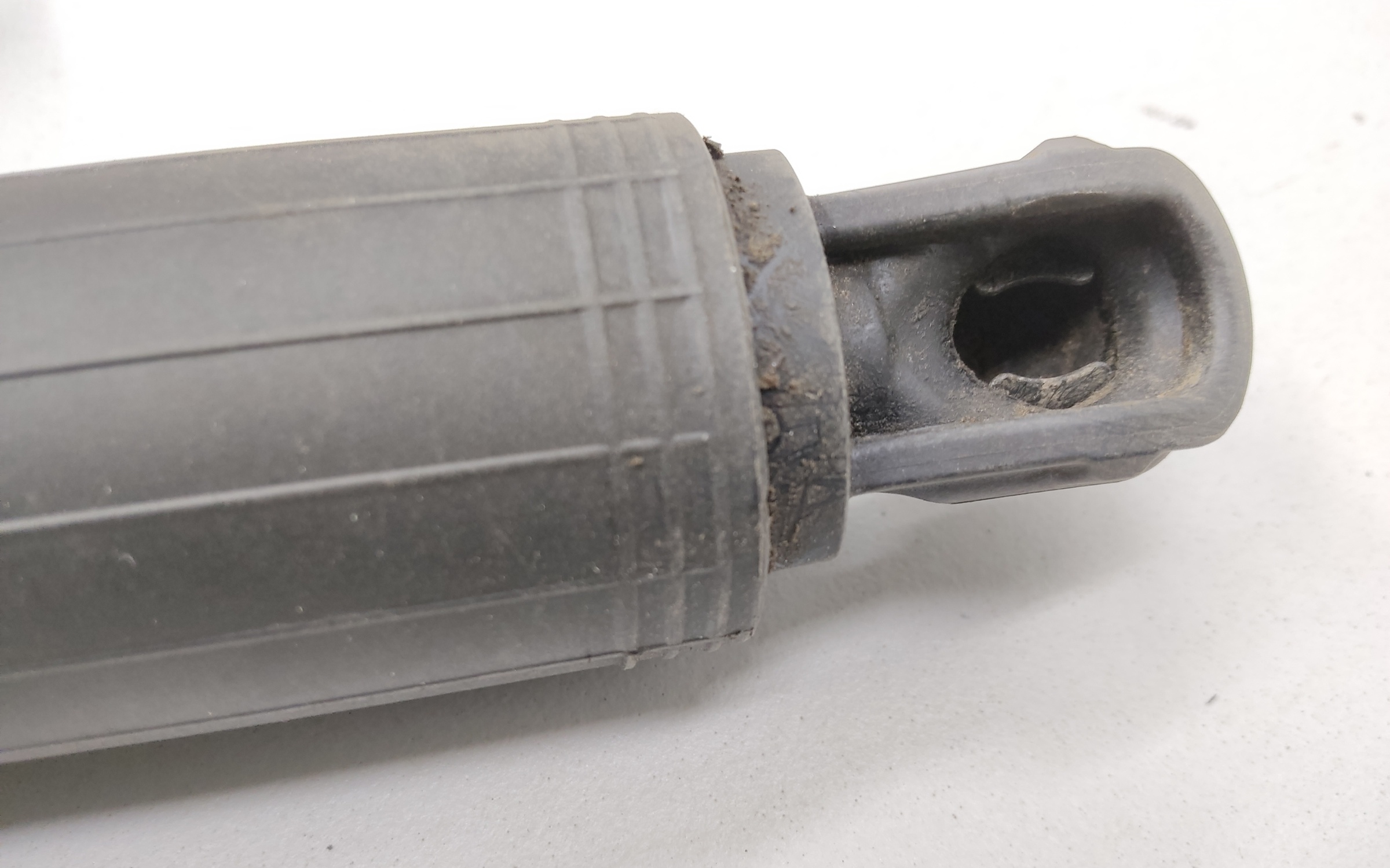 Электропривод крышки багажника левый Chery Tiggo 7 Pro