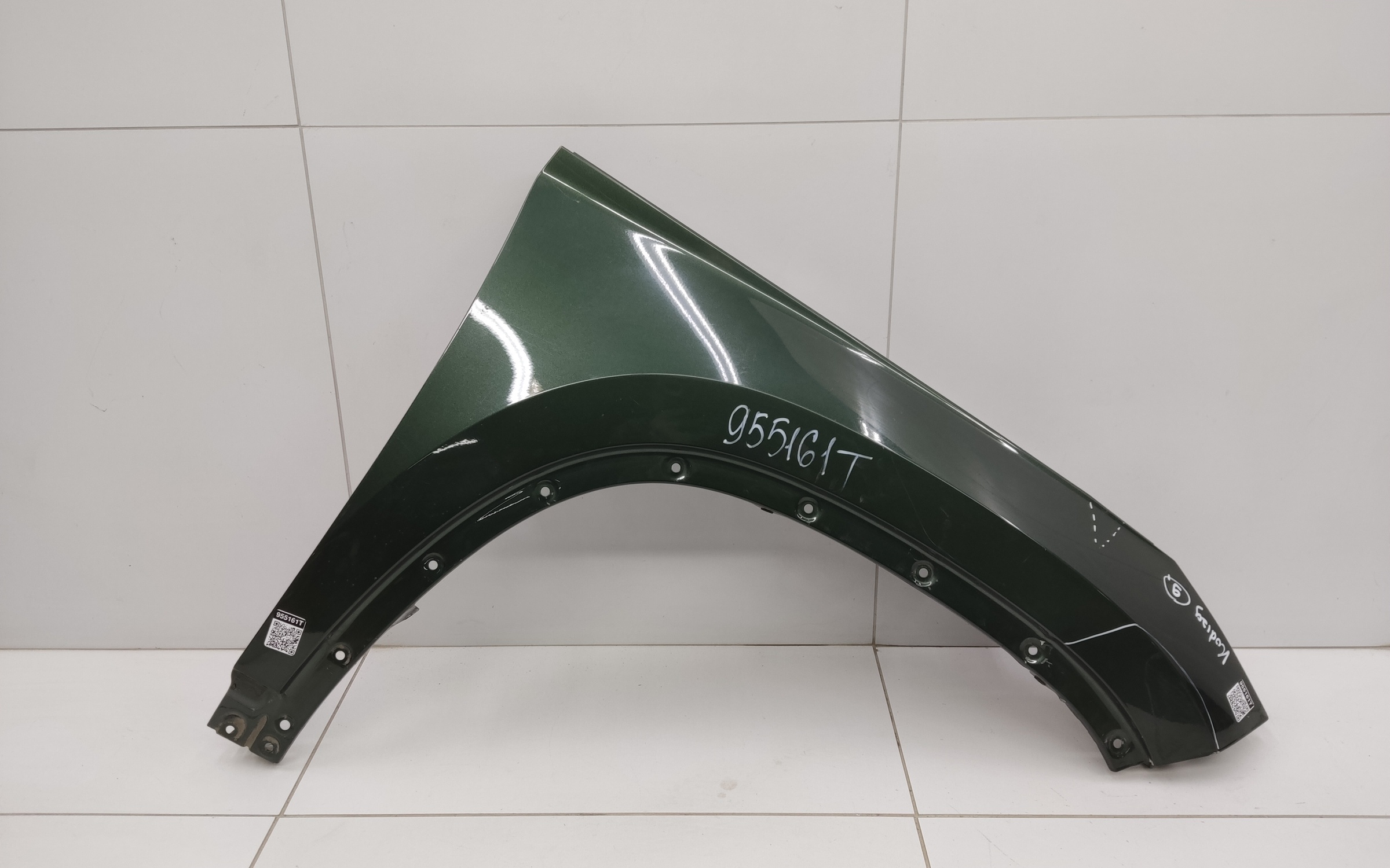 Крыло переднее правое Skoda Kodiaq