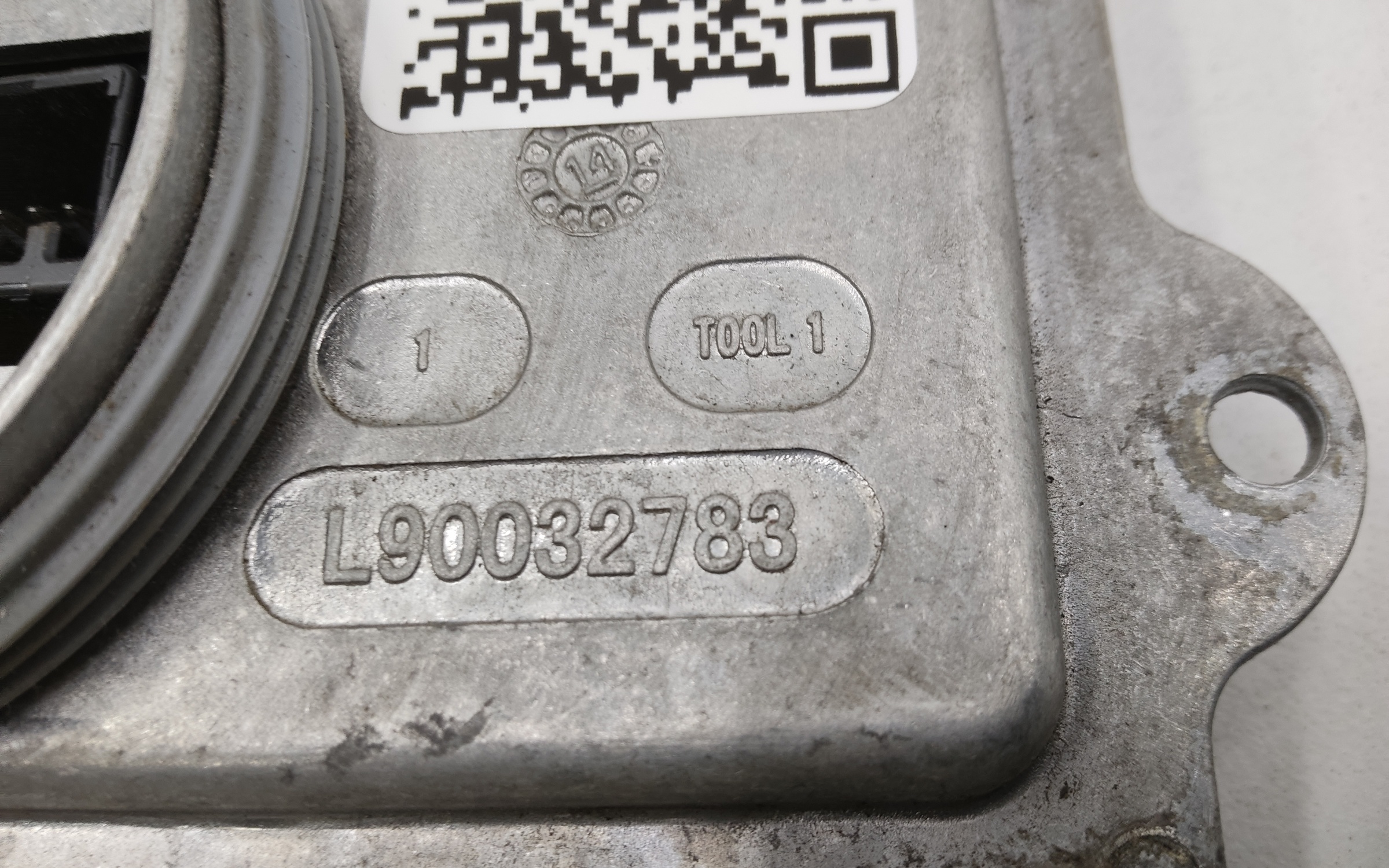 Блок управления фарой LED Volvo XC90 2