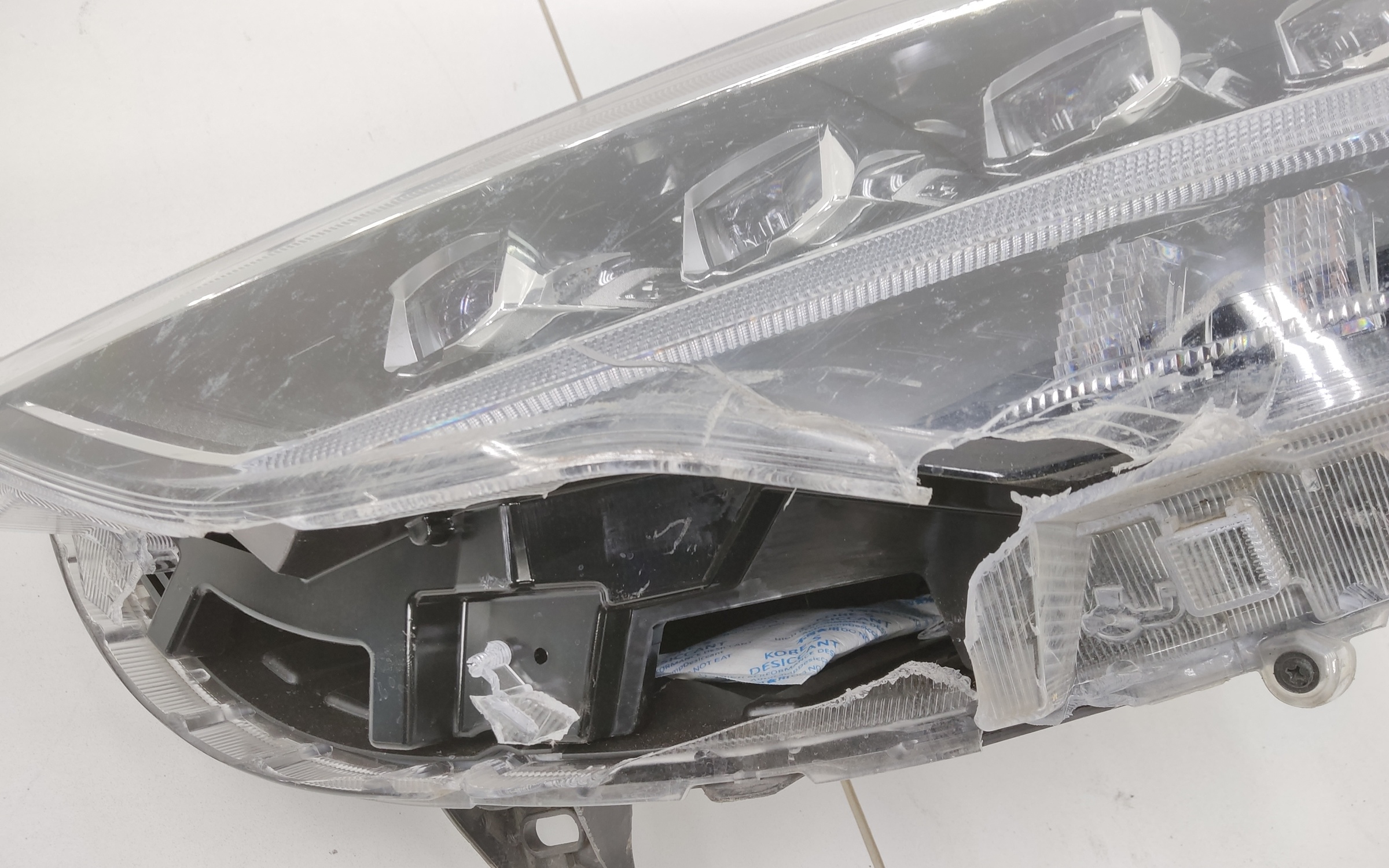 Фара передняя левая Haval Jolion LED