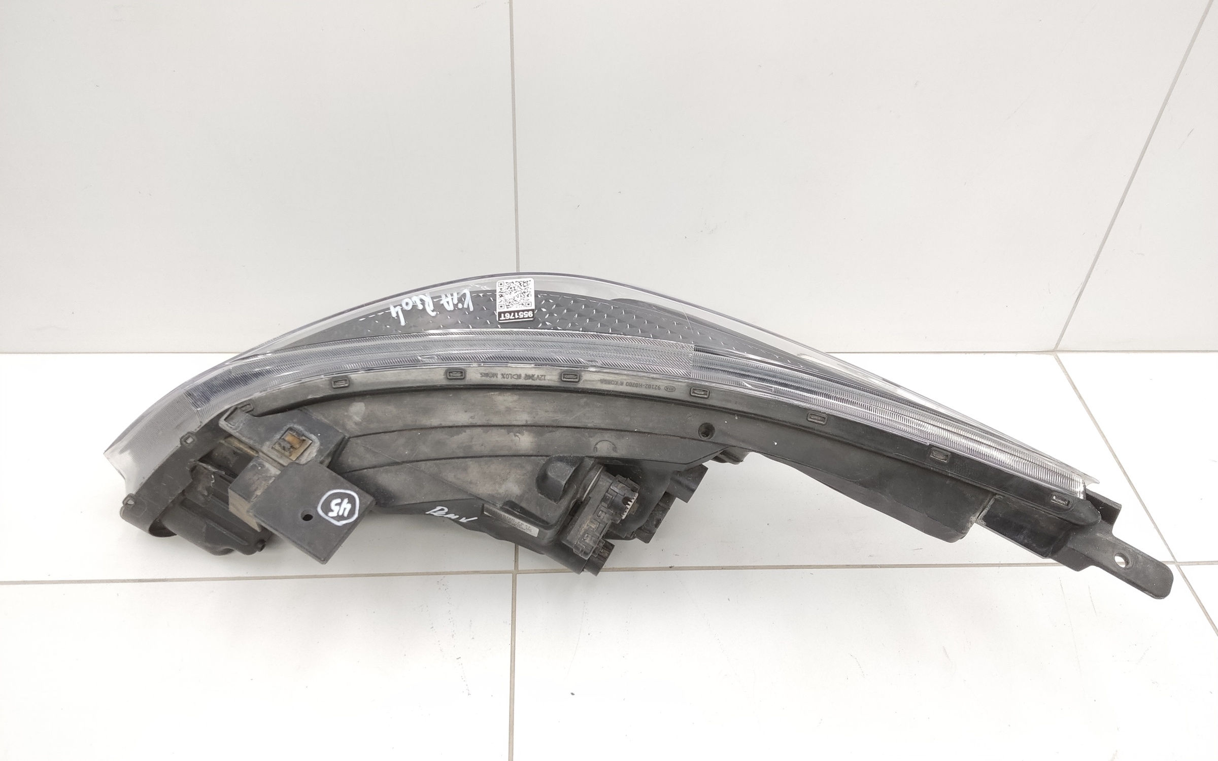 Фара передняя правая Kia Rio 4 Restail LED