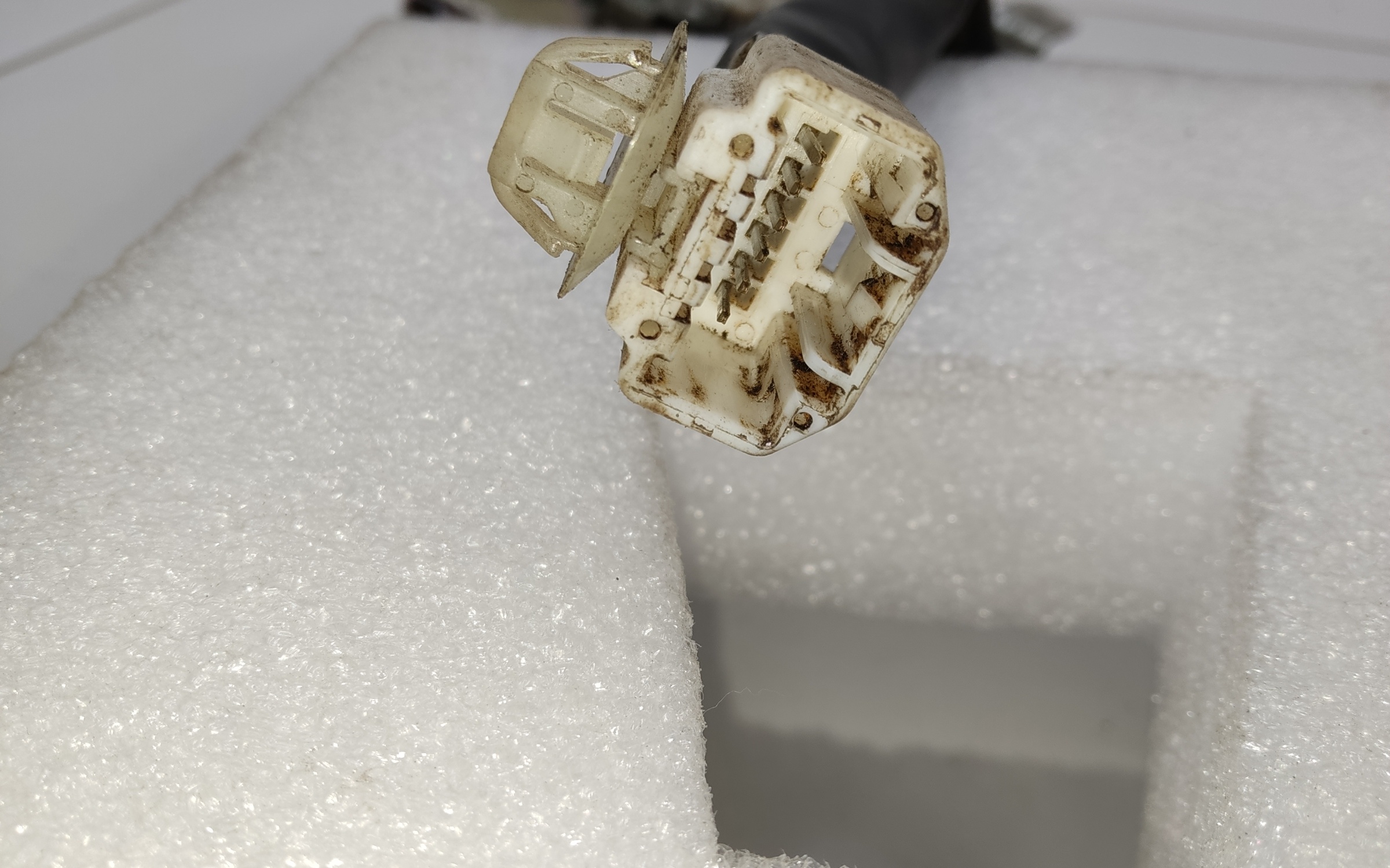 Замок крышки багажника Honda Pilot 2  6 контактов