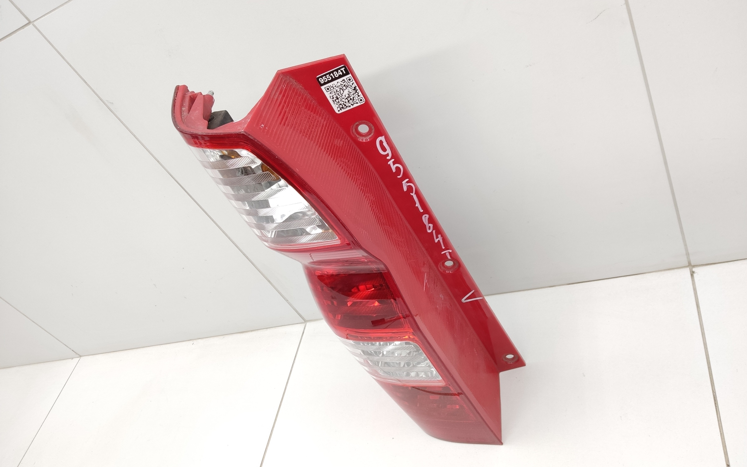 Фонарь задний левый Foton Toano