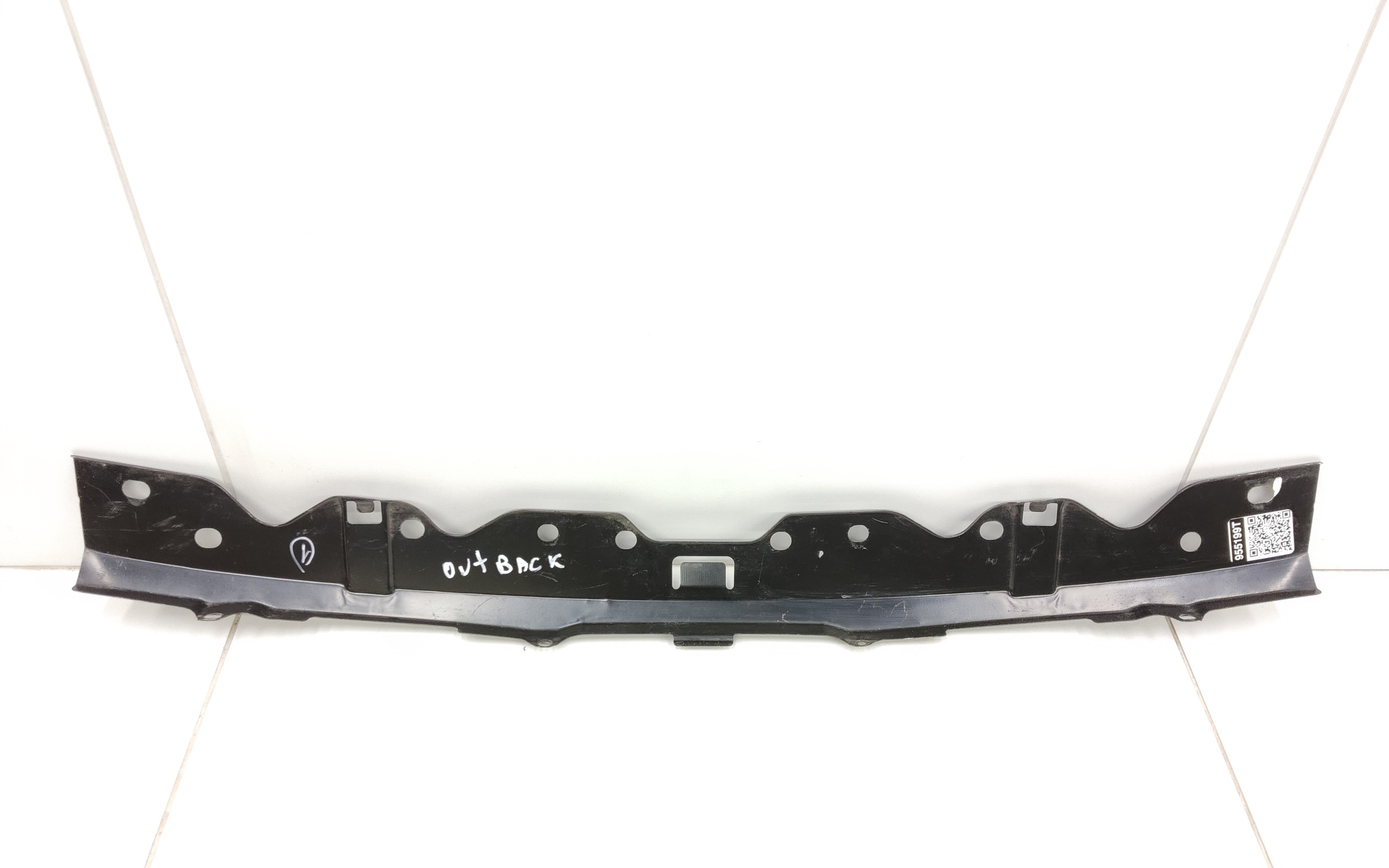 Усилитель переднего бампера верхний Subaru Outback 5