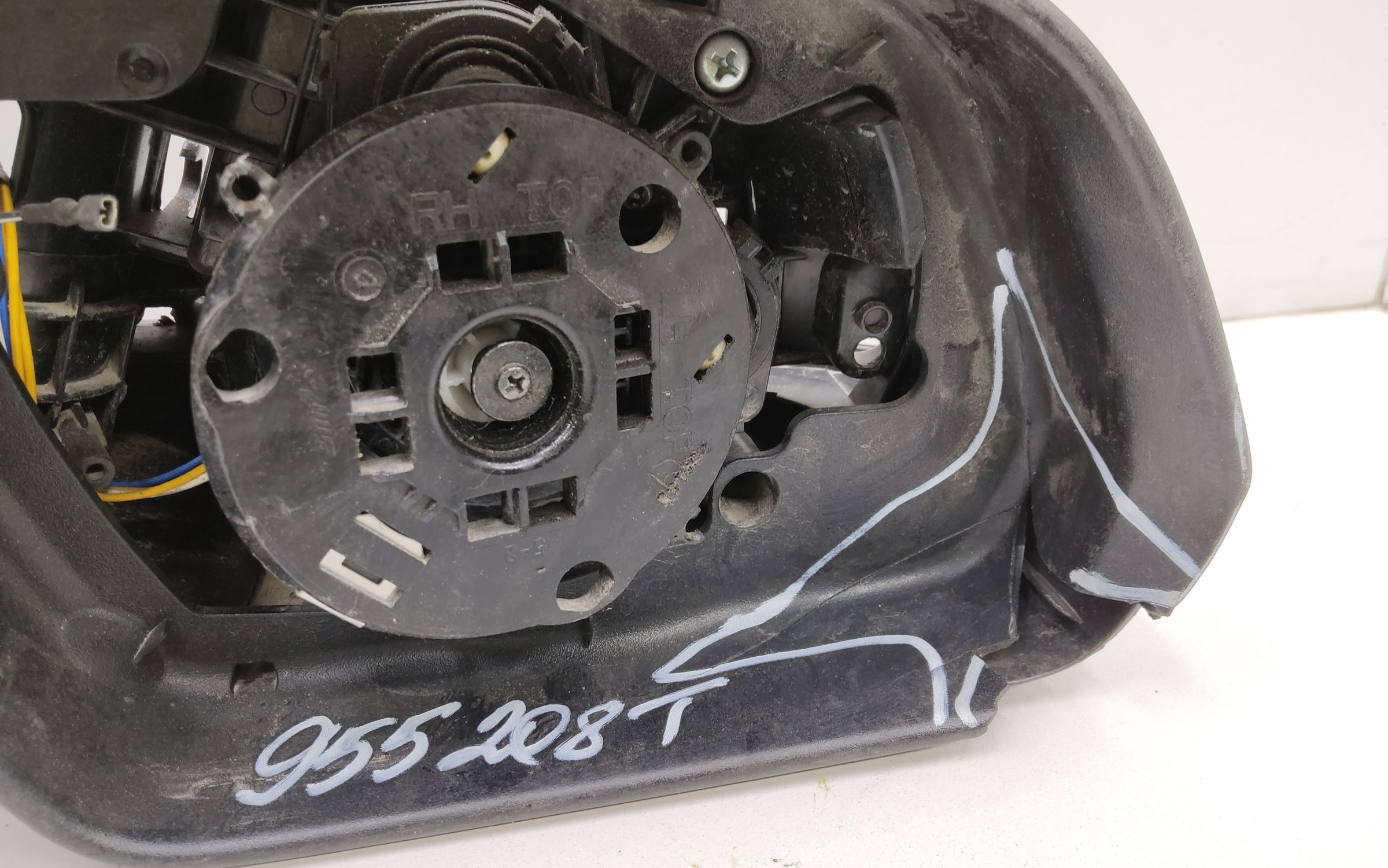 Зеркало правое Hyundai Creta 1 5 контактов