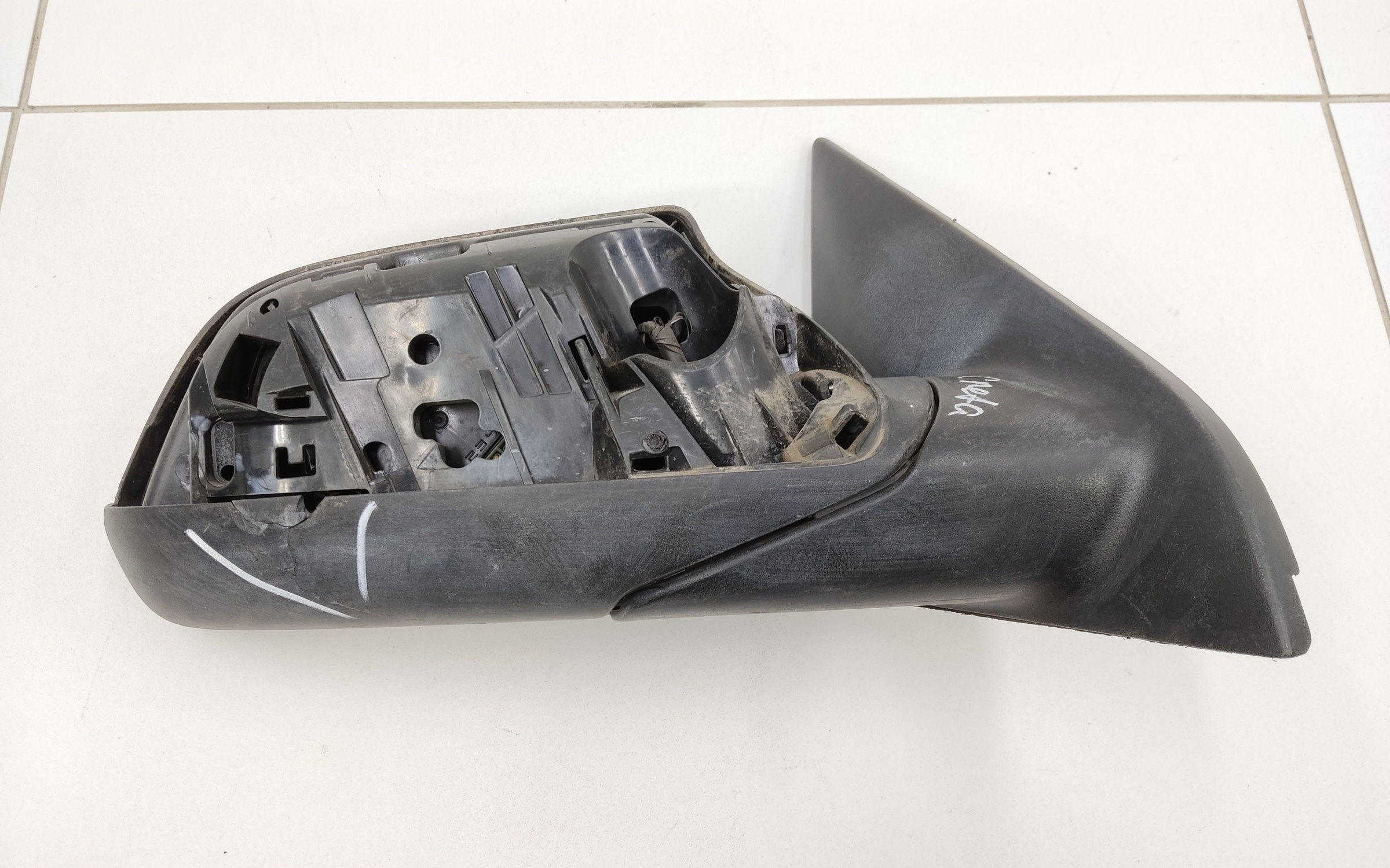 Зеркало правое Hyundai Creta 1 5 контактов