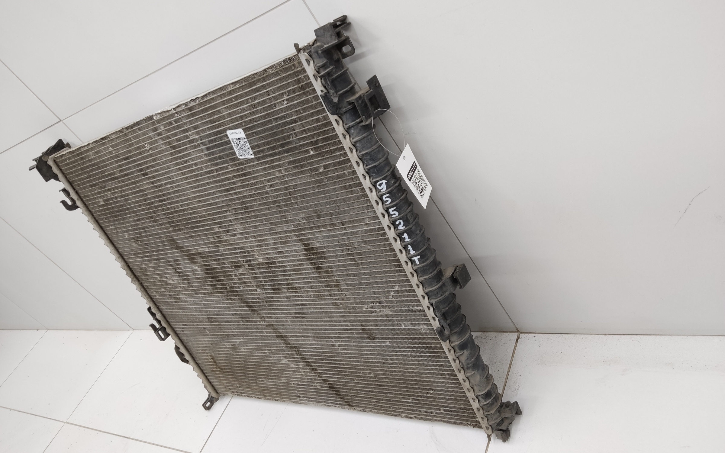Радиатор охлаждения двигателя дополнительный BMW X5 G05