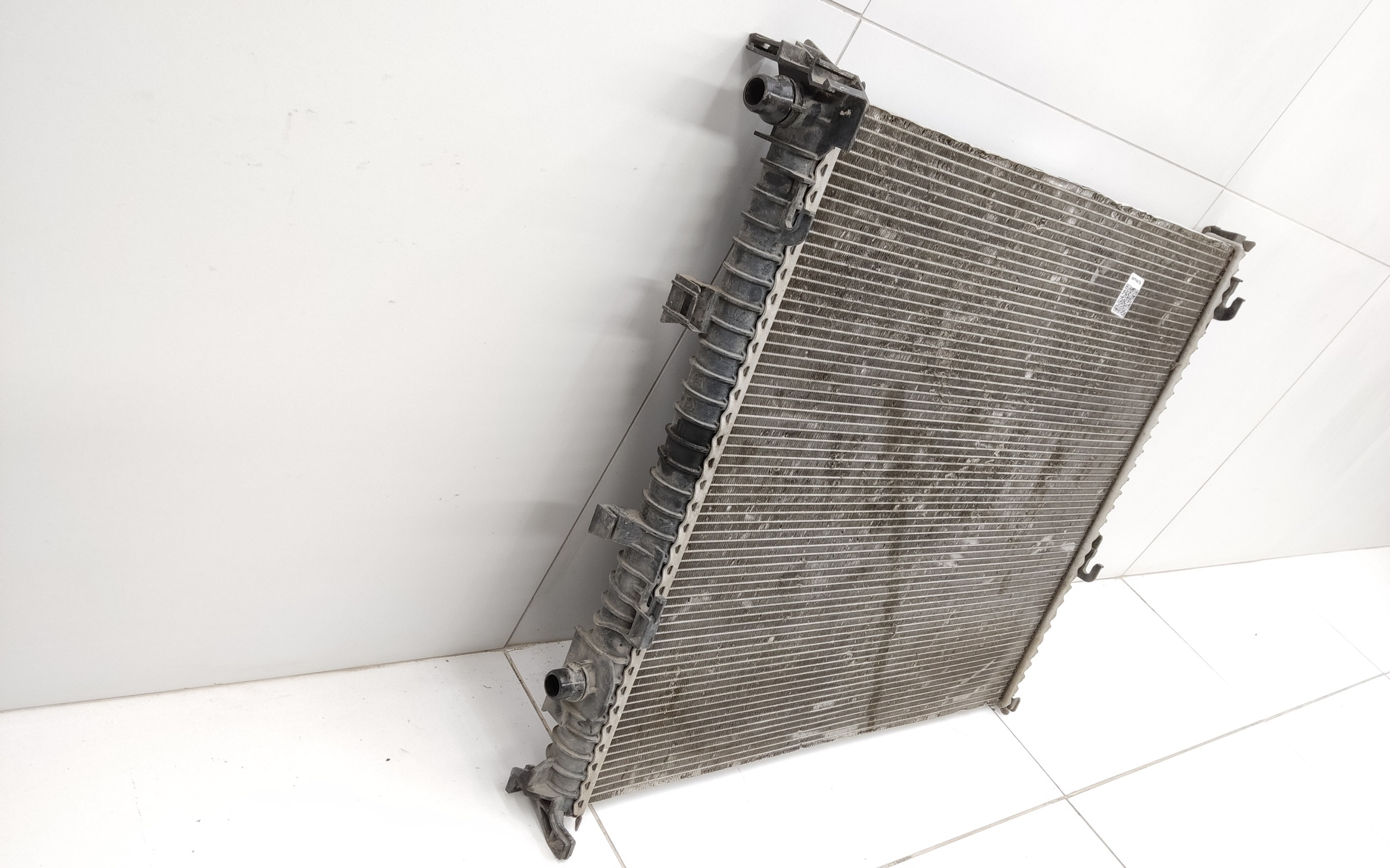 Радиатор охлаждения двигателя дополнительный BMW X5 G05