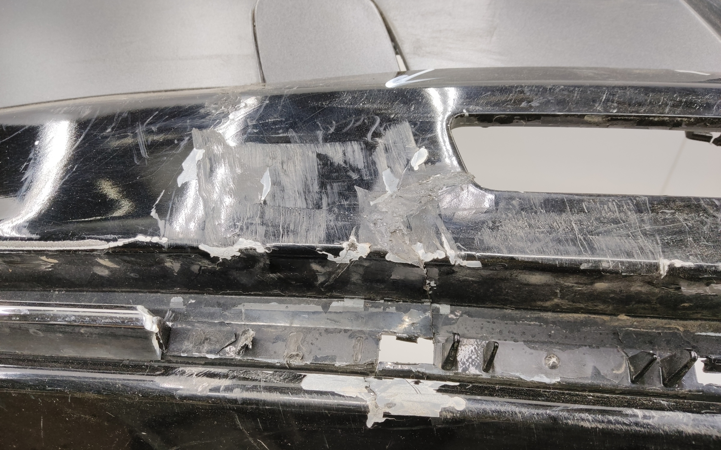 Бампер задний Genesis GV80