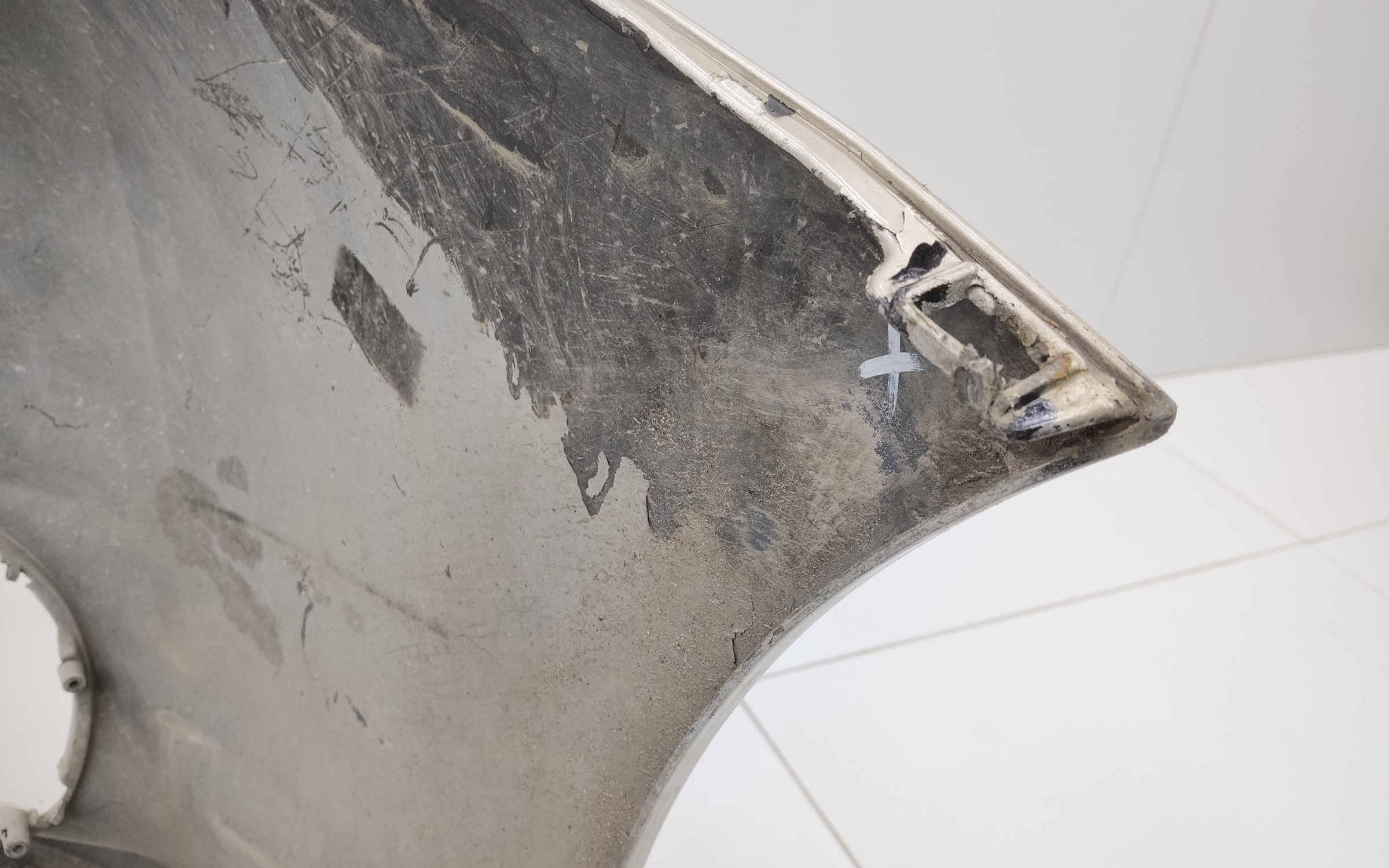 Бампер передний Lexus ES 6