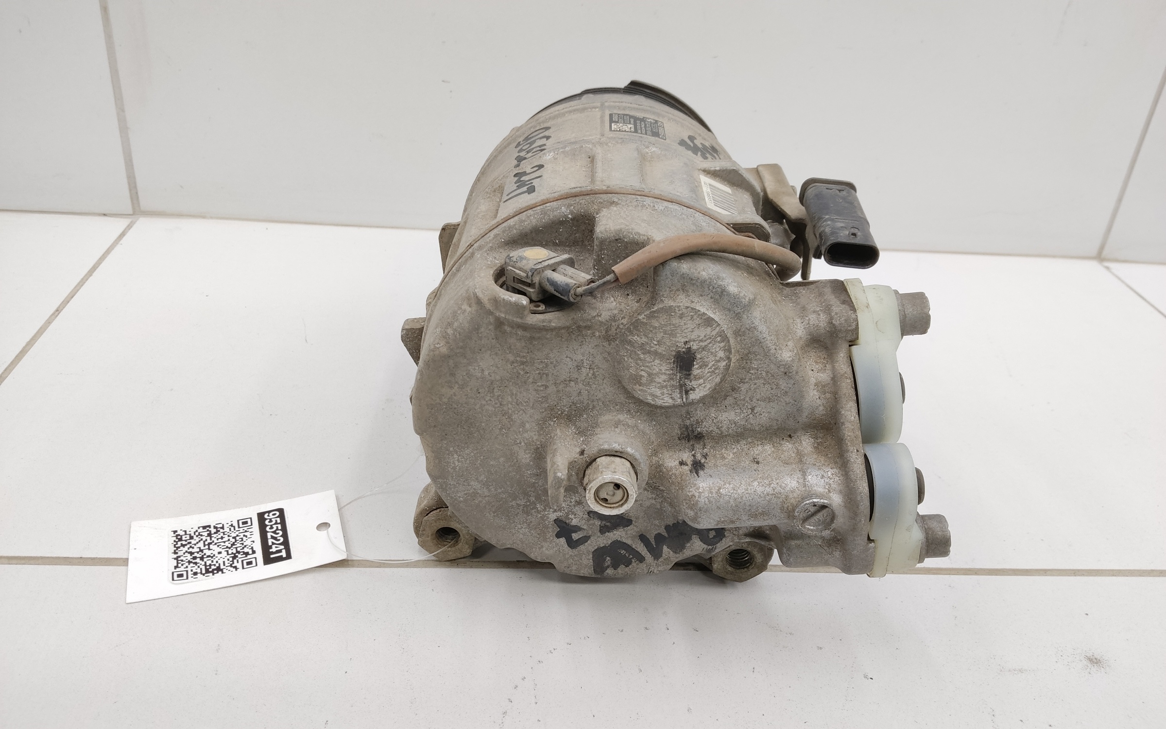 Компрессор кондиционера BMW X7 G07