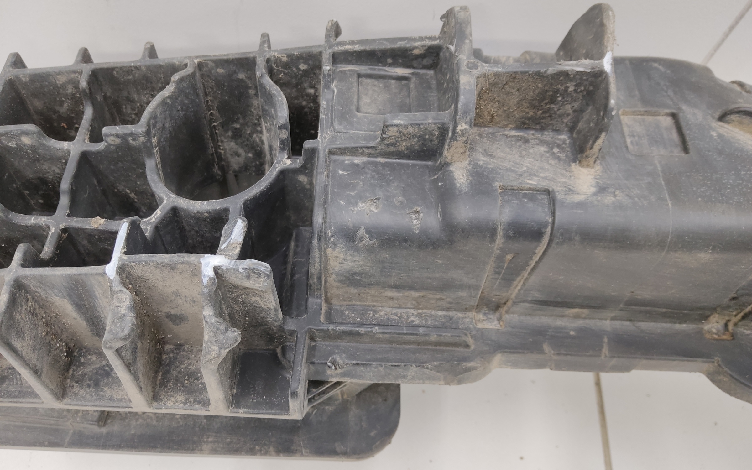 Усилитель заднего бампера Genesis GV80