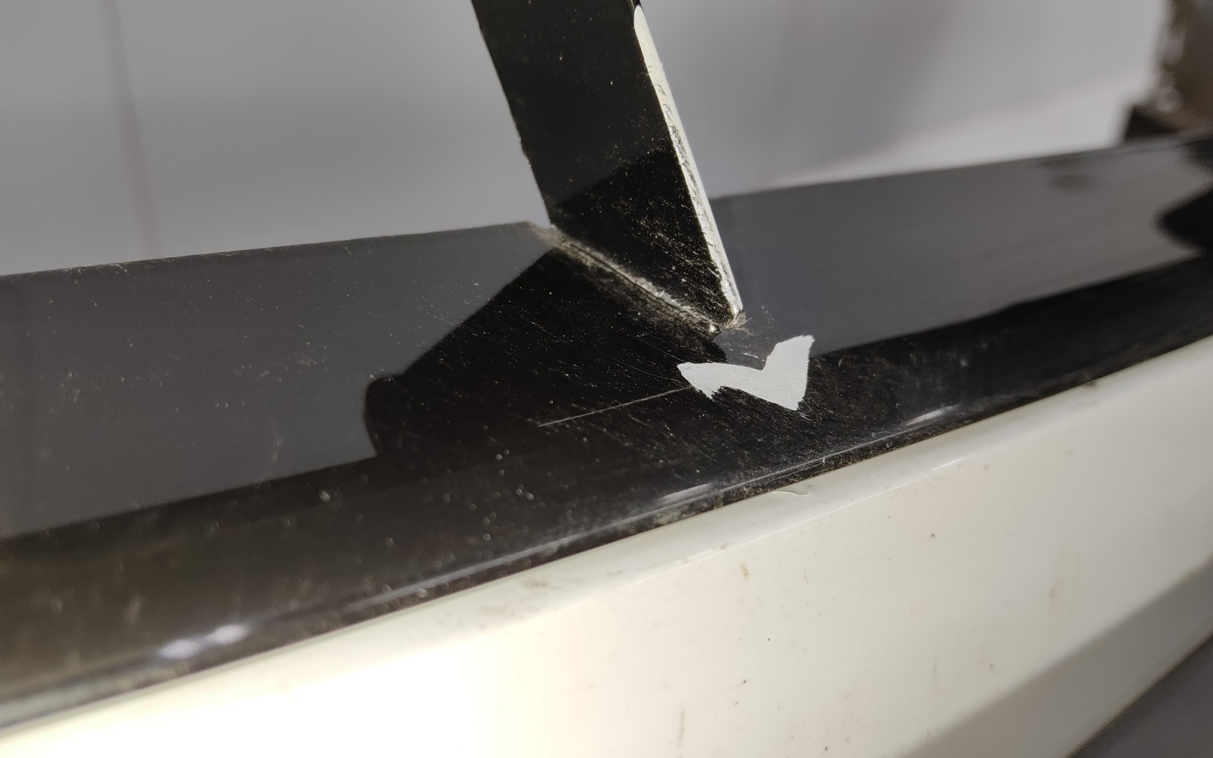 Бампер передний Geely Coolray без парктроников