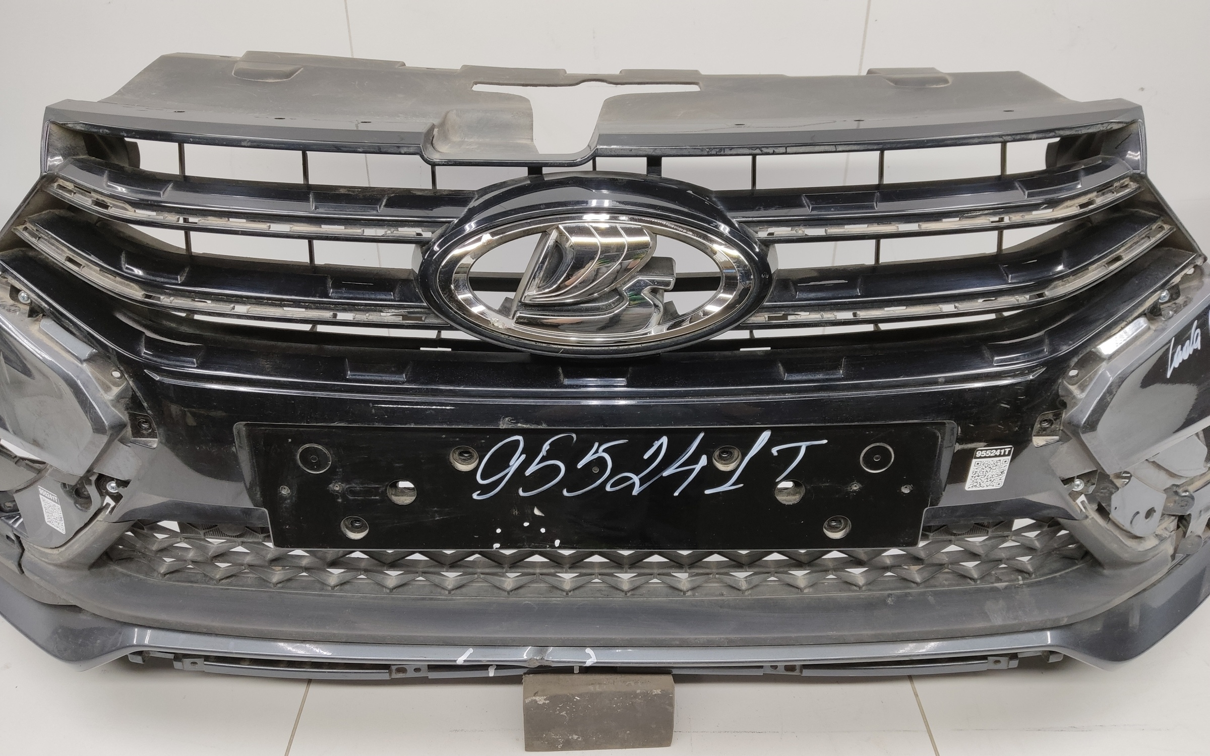 Бампер передний Lada Vesta 1 Restail