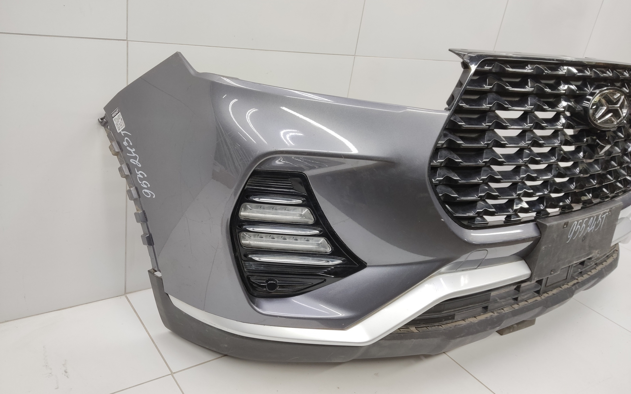 Бампер передний Xcite X-Cross 7