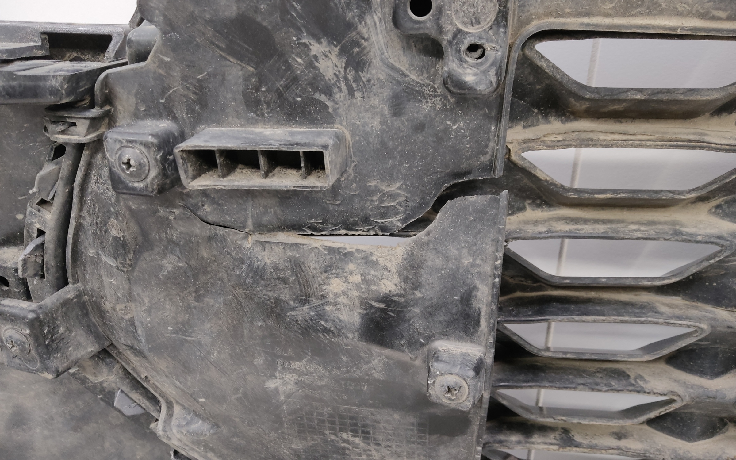 Бампер передний Xcite X-Cross 7