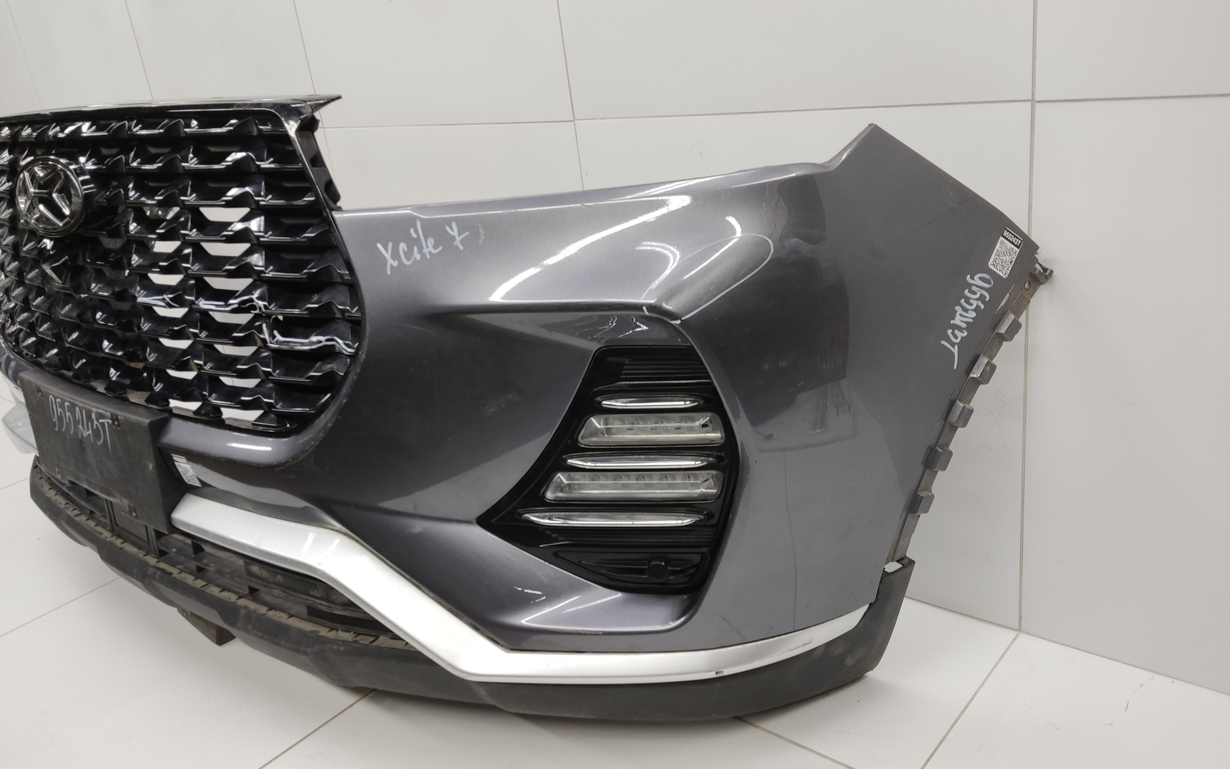 Бампер передний Xcite X-Cross 7