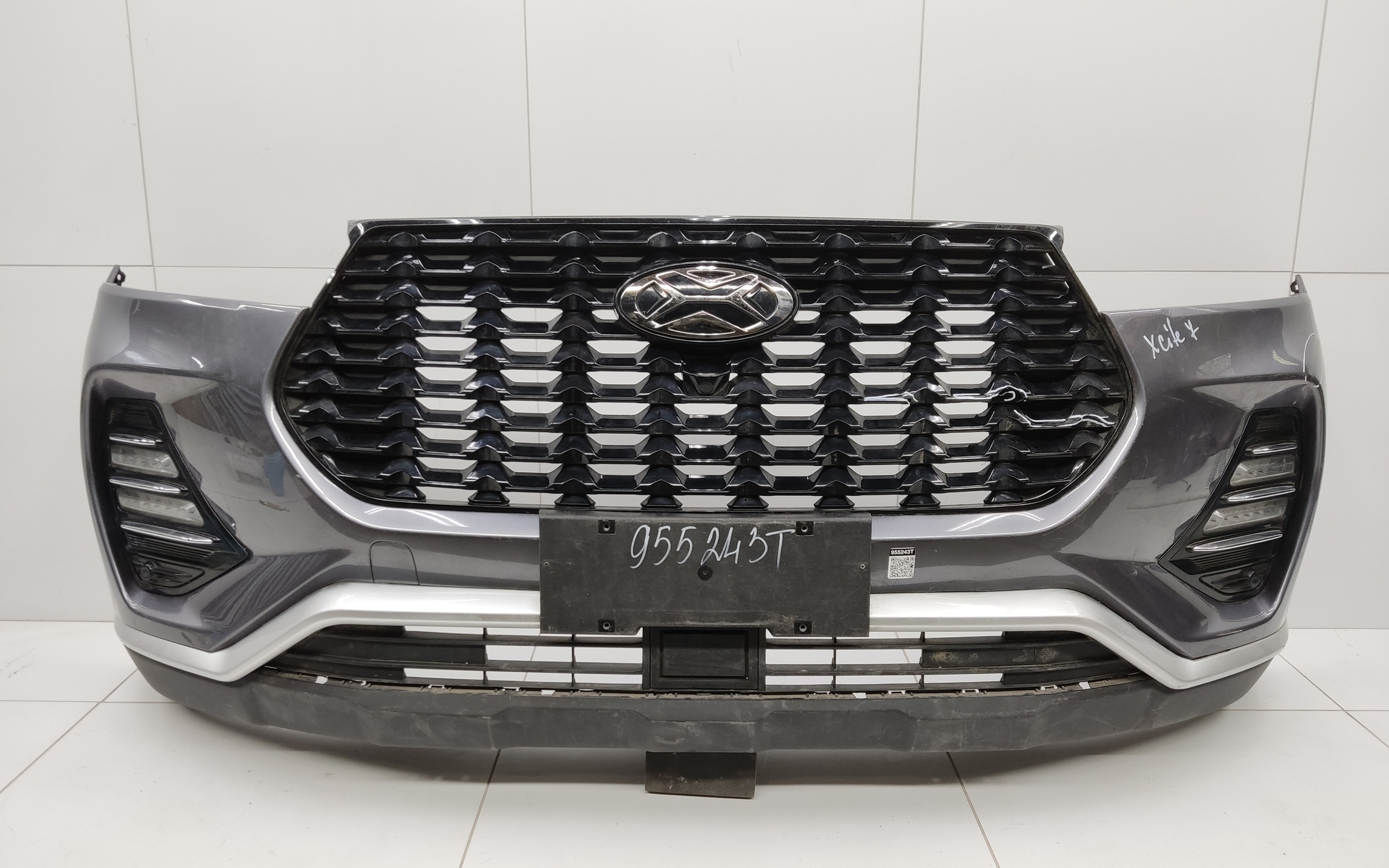 Бампер передний Xcite X-Cross 7