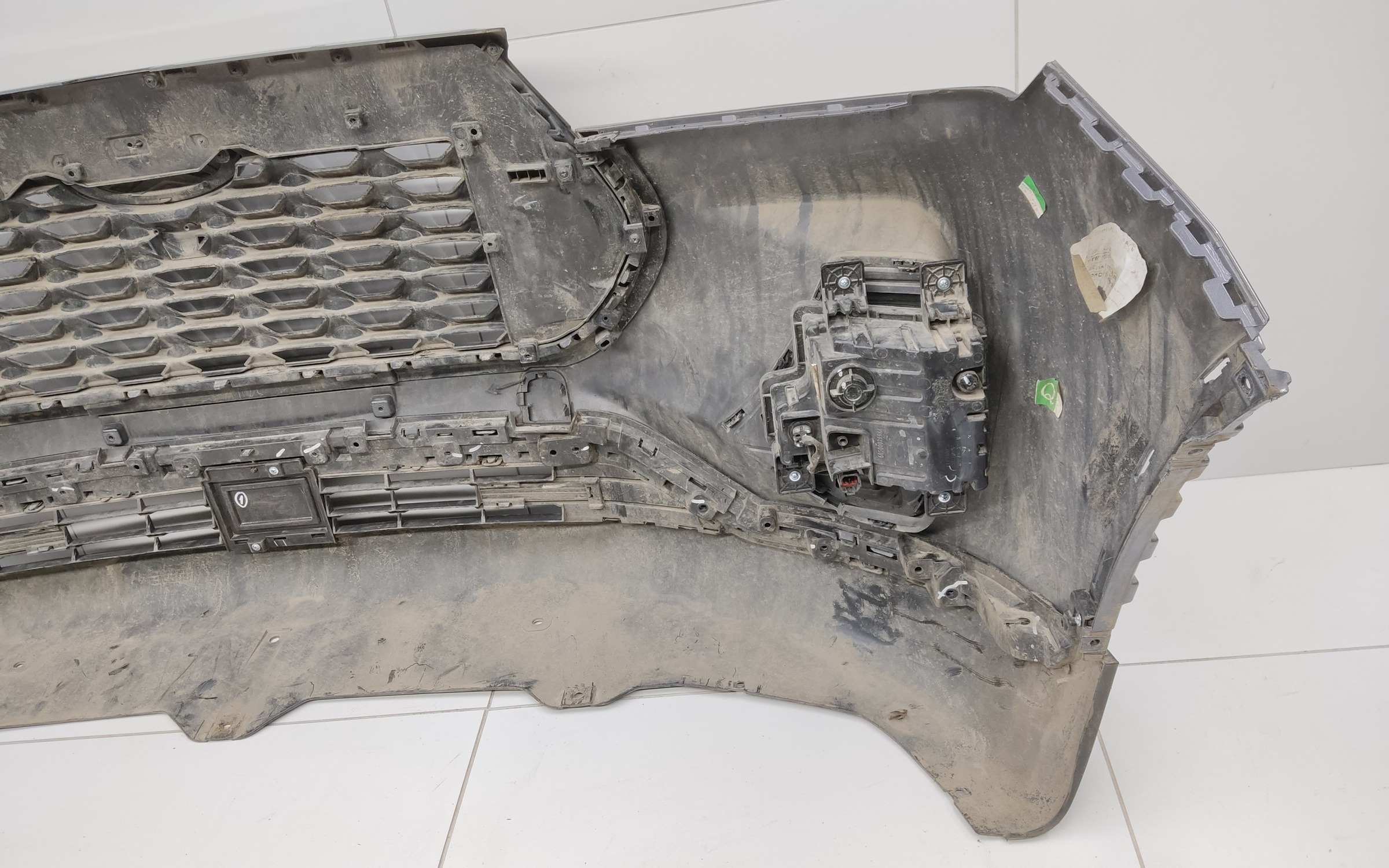 Бампер передний Xcite X-Cross 7