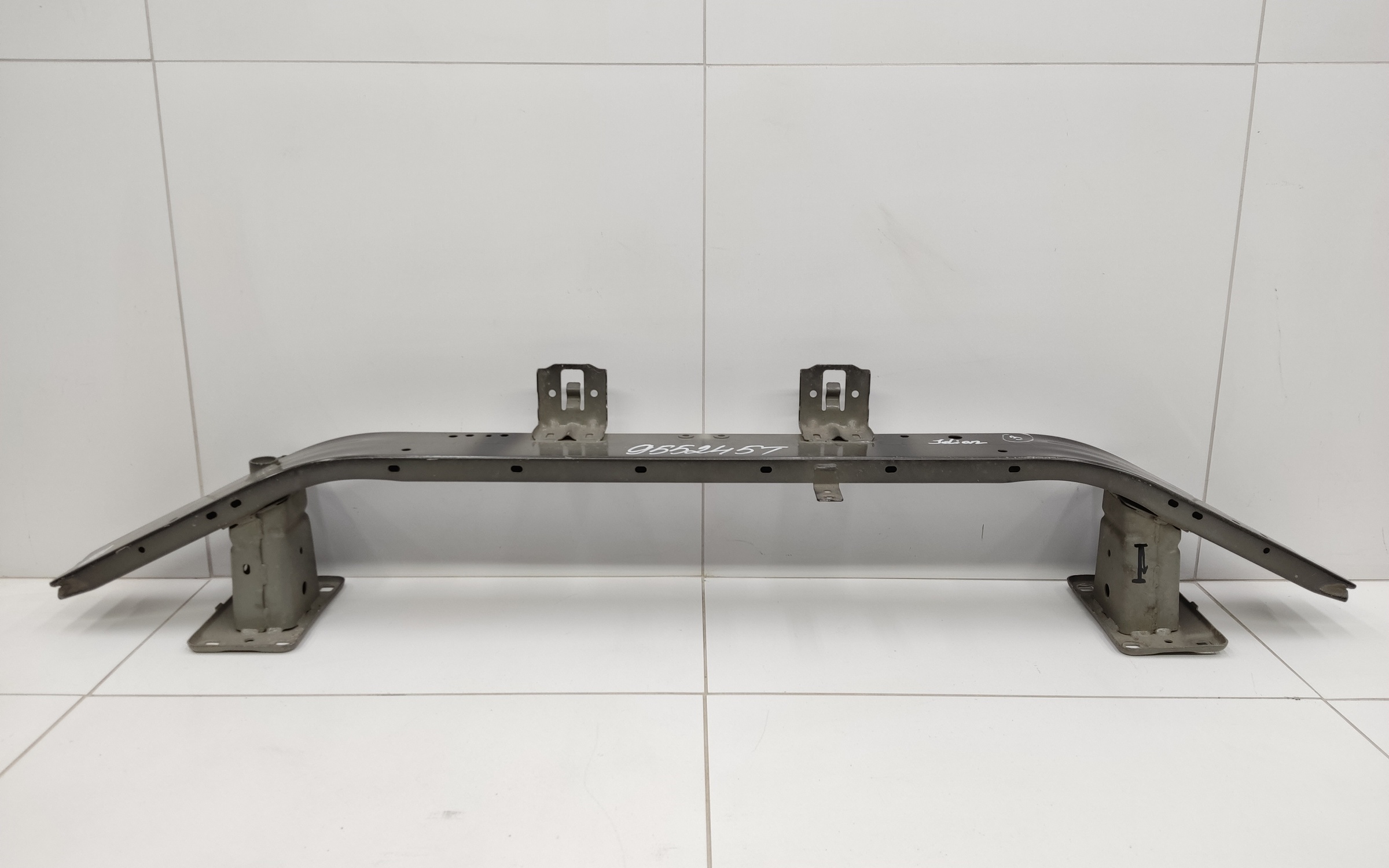 Усилитель переднего бампера Haval Jolion