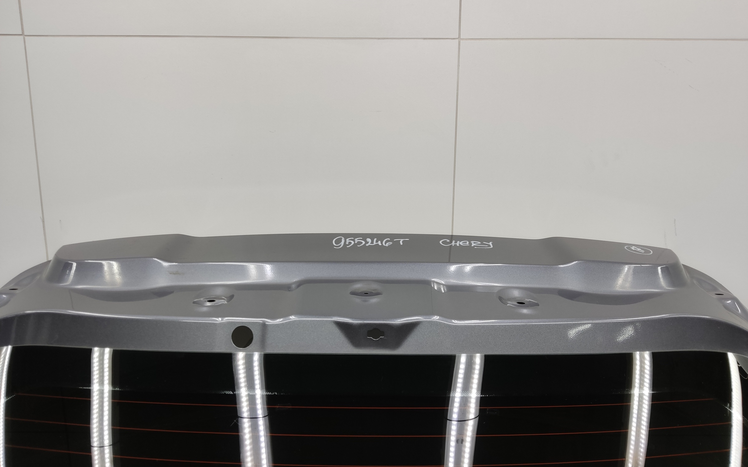 Крышка багажника Chery Tiggo 8 без датчика защемления