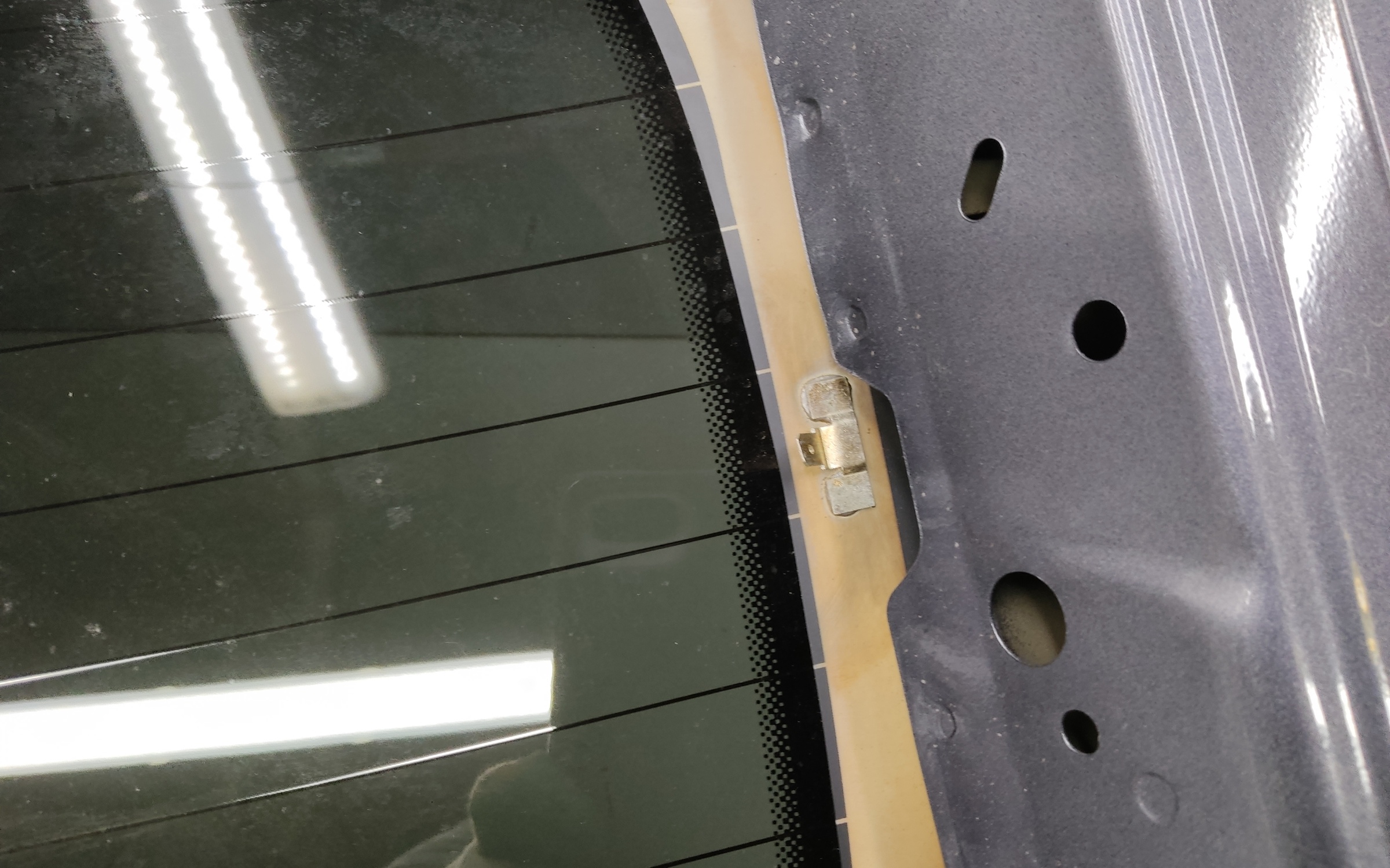 Крышка багажника Chery Tiggo 8 без датчика защемления