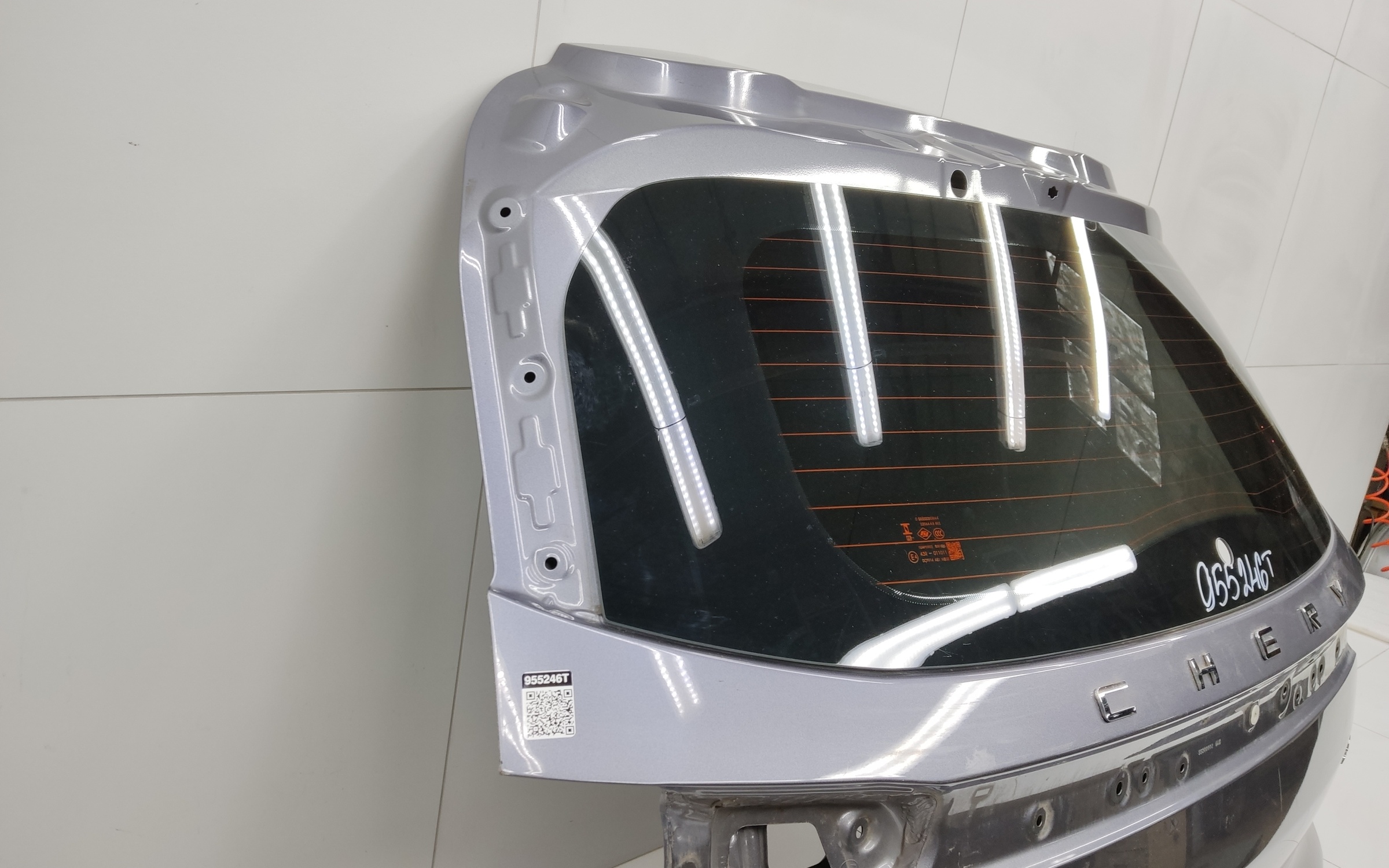 Крышка багажника Chery Tiggo 8 без датчика защемления