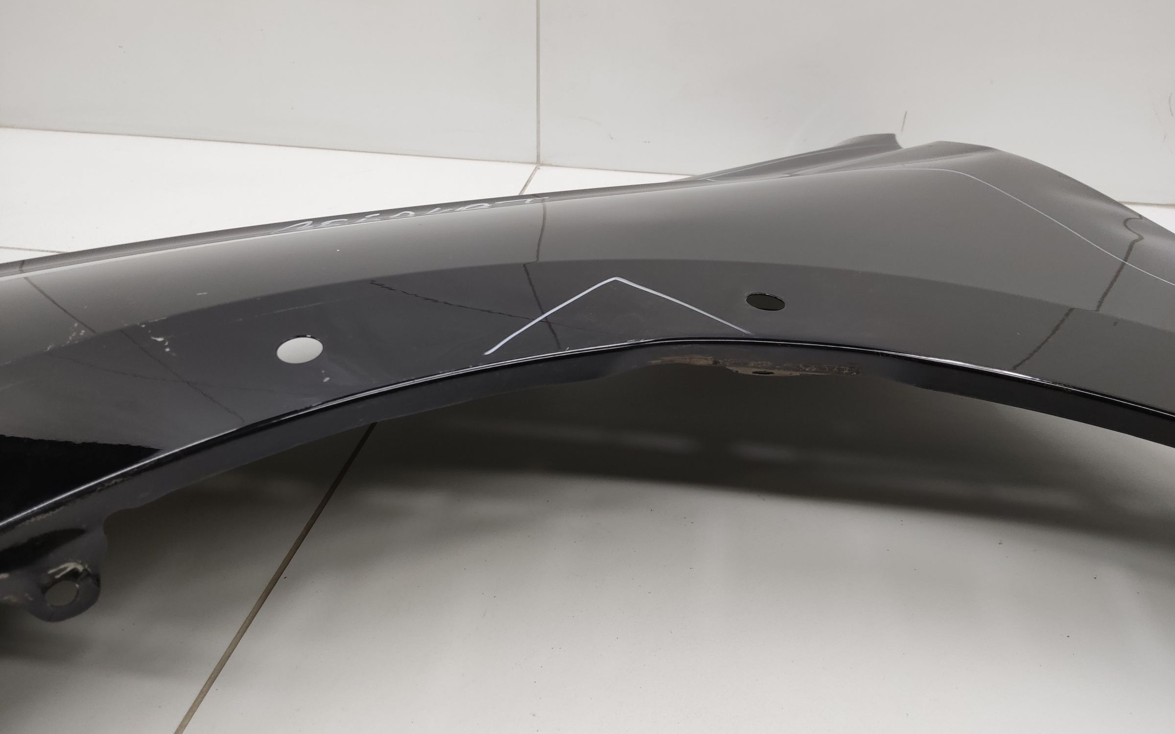 Крыло переднее левое Haval Jolion Restail