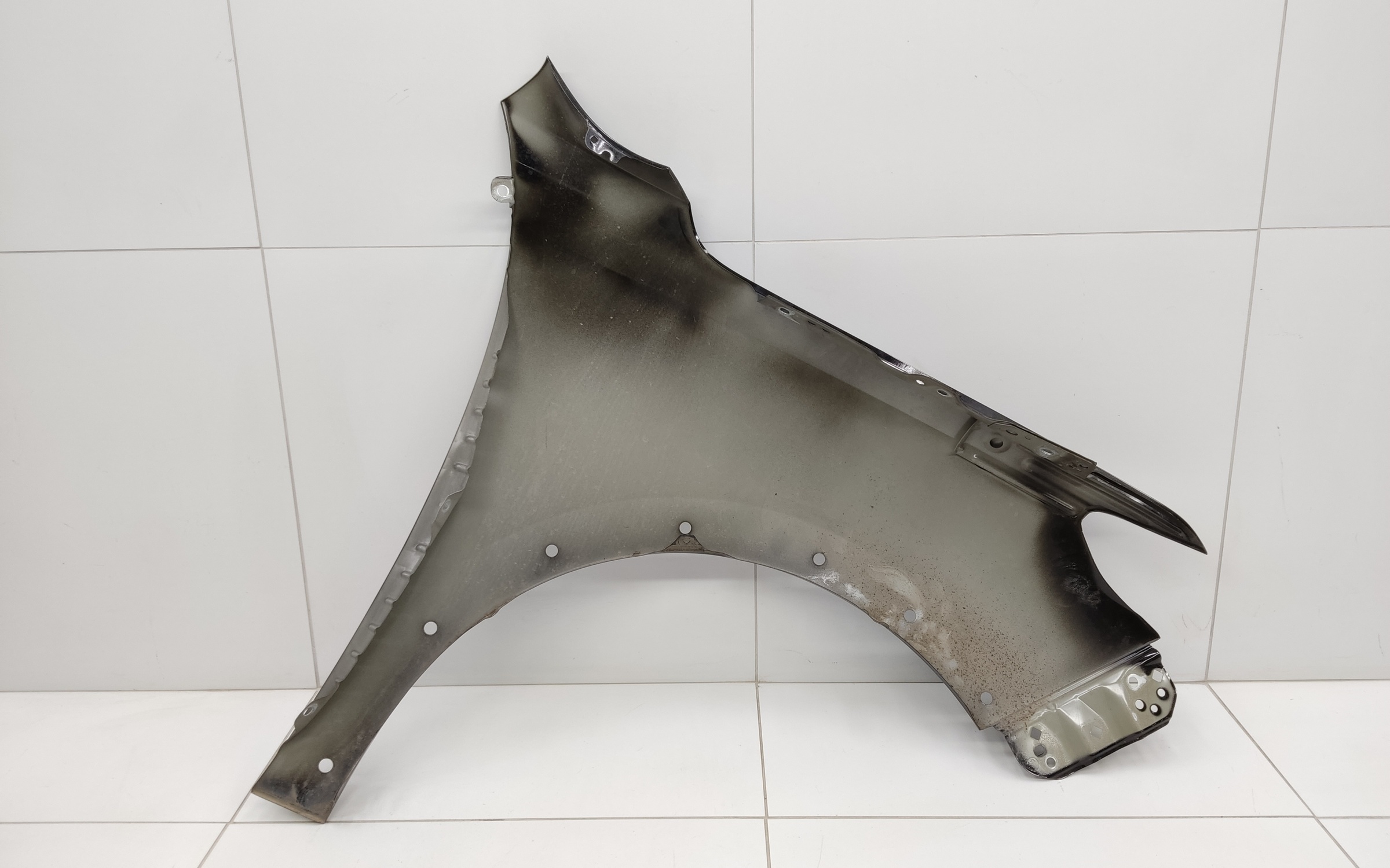Крыло переднее левое Haval Jolion Restail
