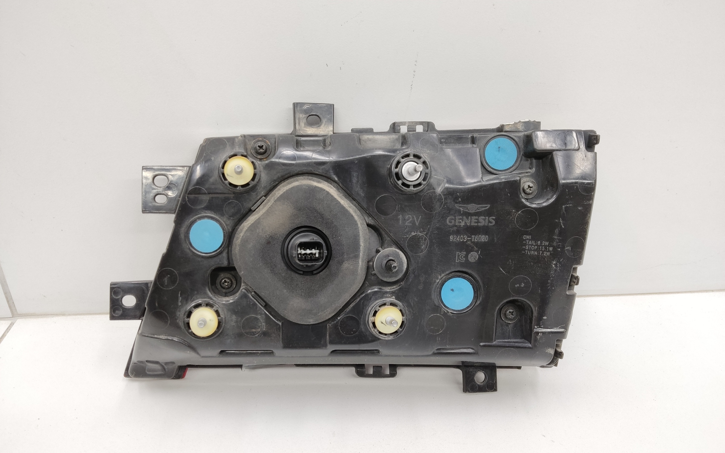 Фонарь задний левый внутренний Genesis GV80 LED