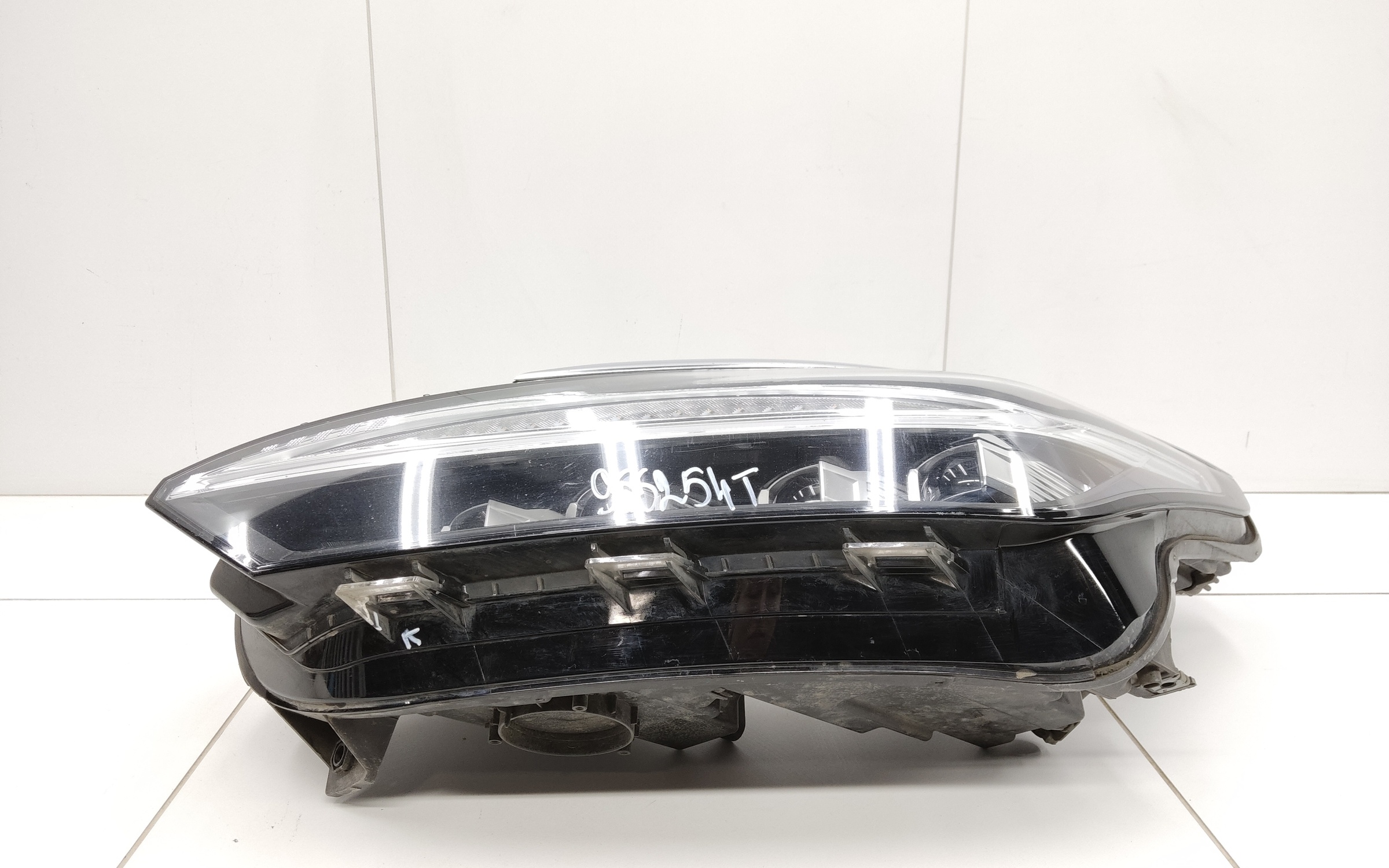 Фара передняя левая Exeed VX LED