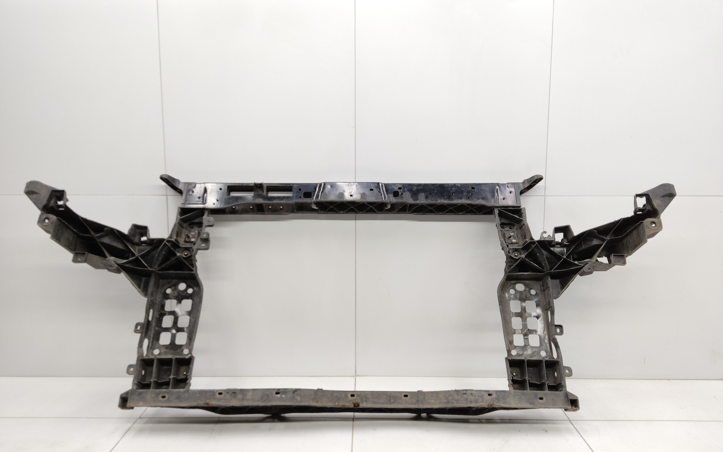 Панель передняя Kia Sorento 3