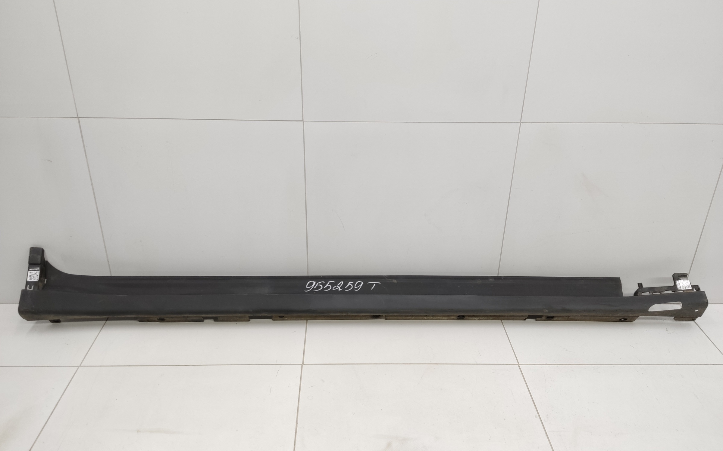 Накладка порога правого BMW X3 G01